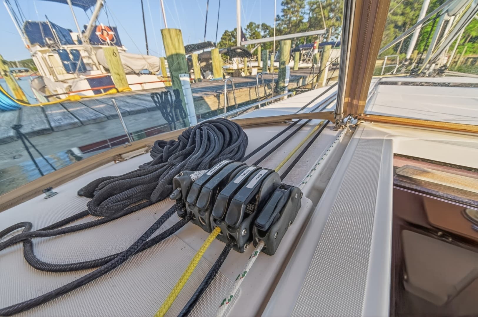 2019 Jeanneau Sun Odyssey 490 - Image 89