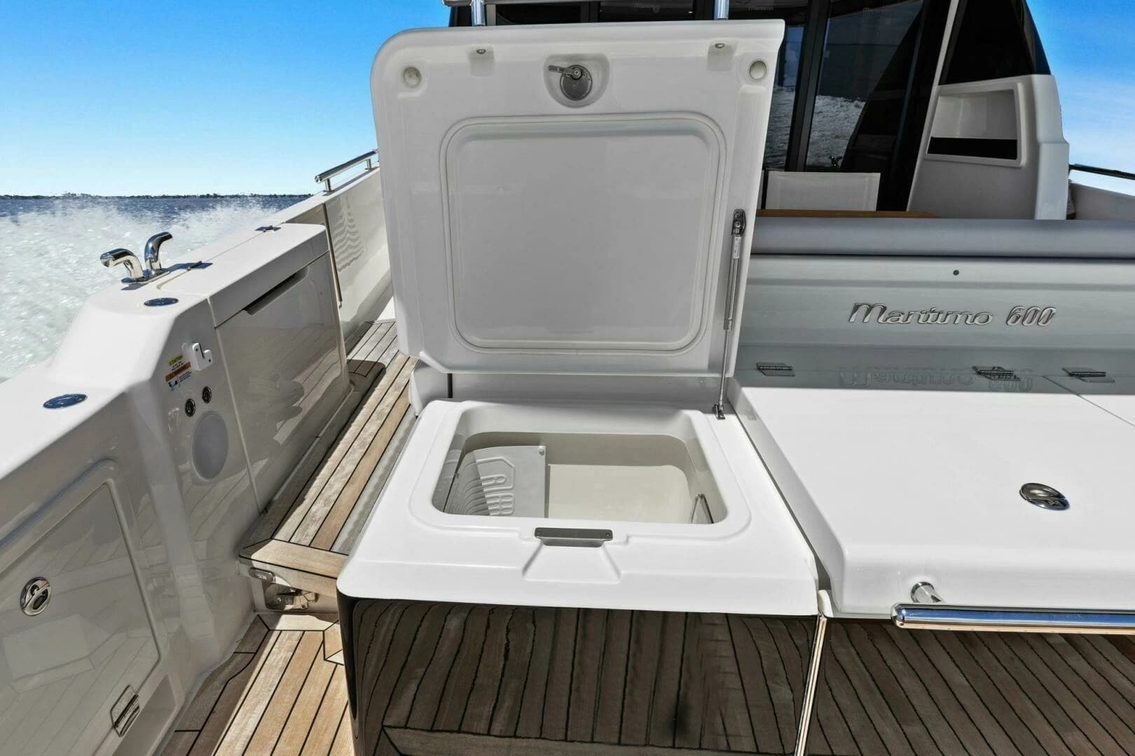 2025 Maritimo M600 - Image 41