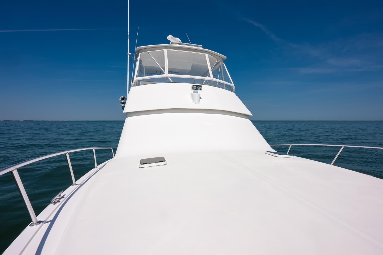 1998 Viking 47 Convertible - Image 26