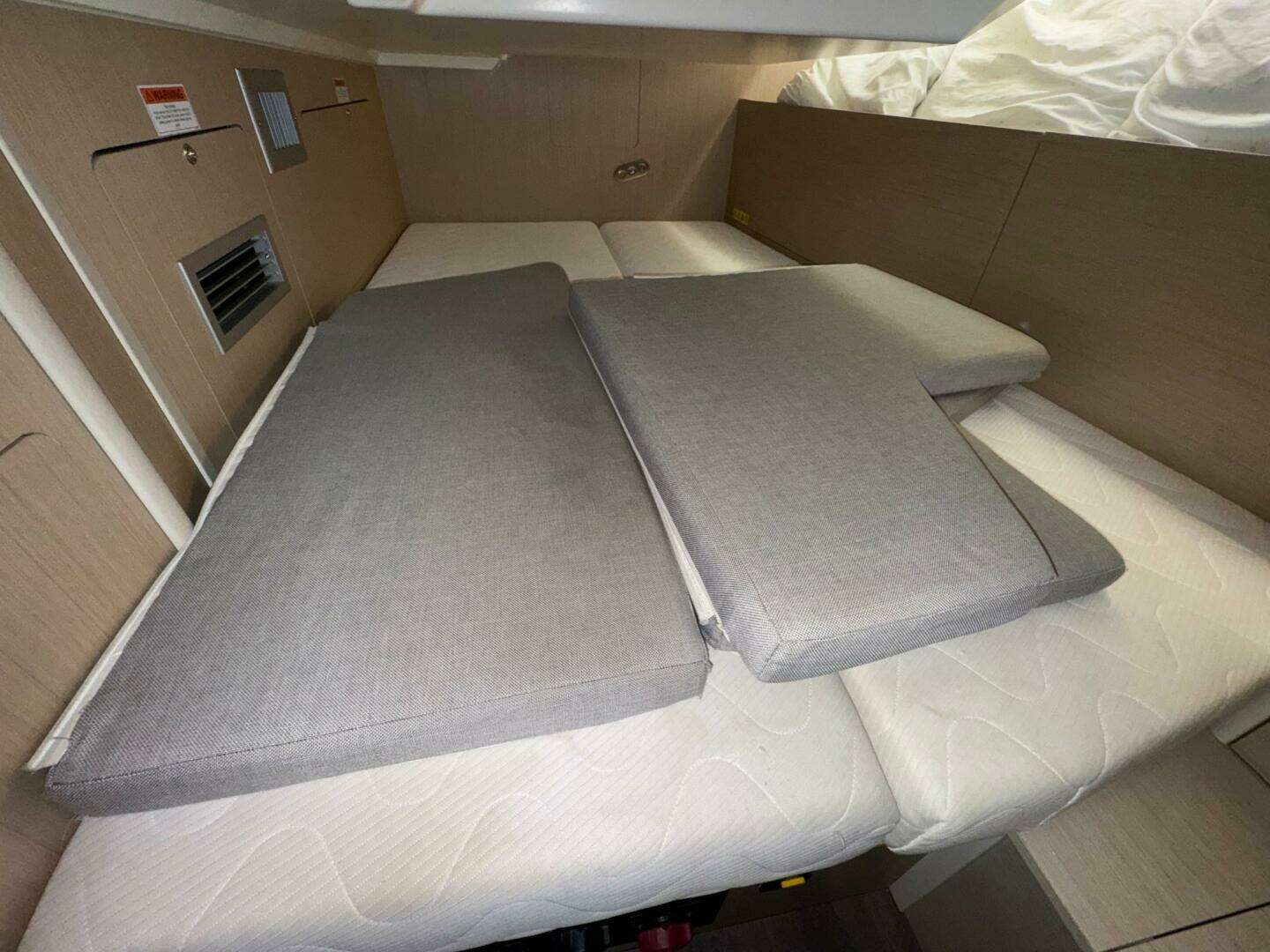 2022 Beneteau Oceanis 40.1 - Image 37