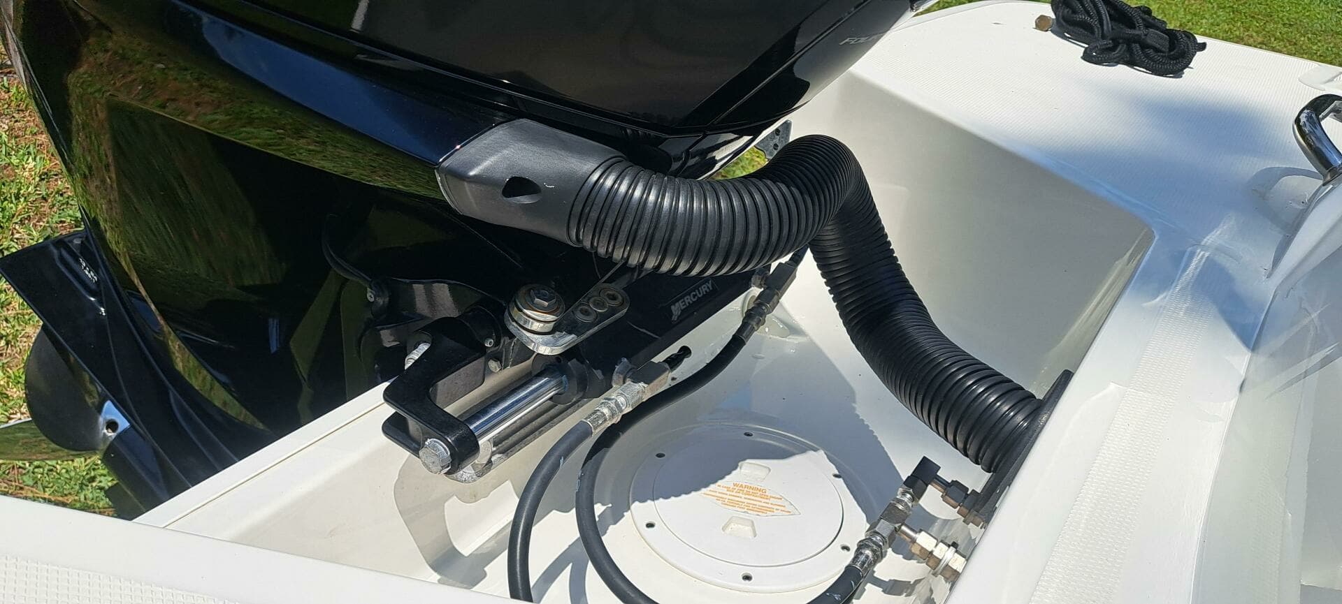 2019 Sea Ray SPX 230 OB - Image 43