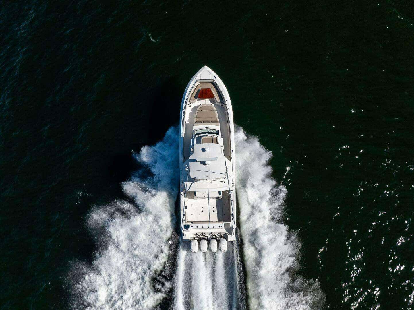 2021 Boston Whaler 420 Outrage - Image 16