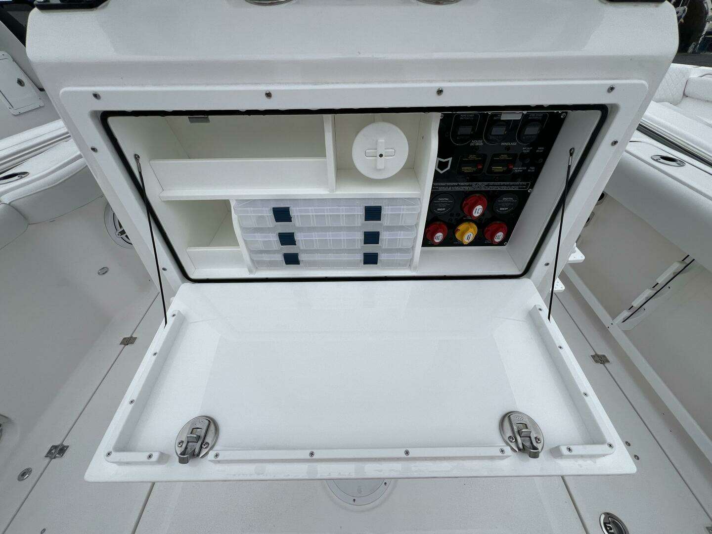 2025 Sea Fox 288 Commander - Image 15