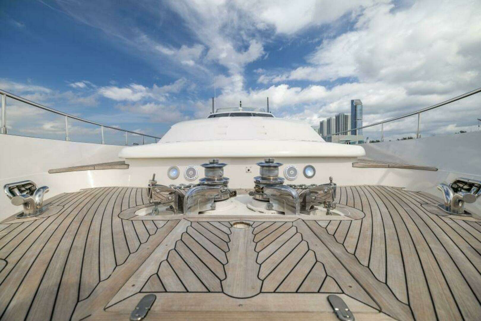 2001 Ferretti Yachts 94 Raised Pilothouse - Image 41