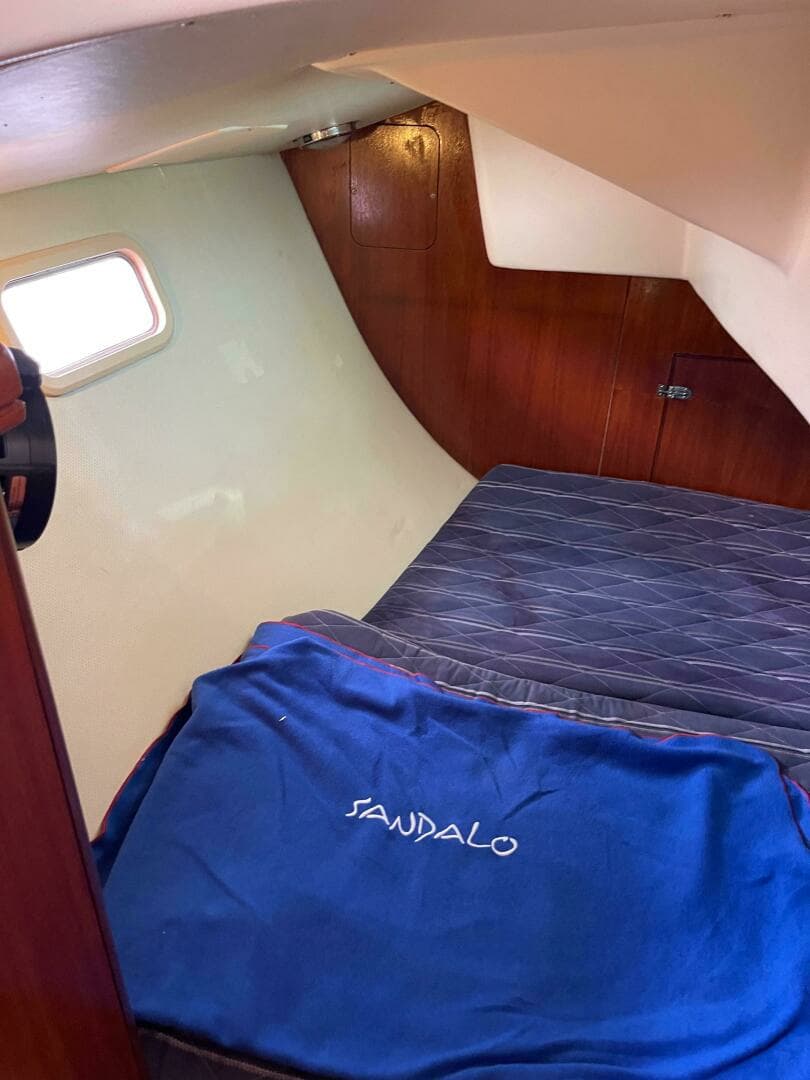 2006 Hunter 33 - Image 13