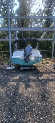 2024 Hurricane SunDeck 191 OB - 4