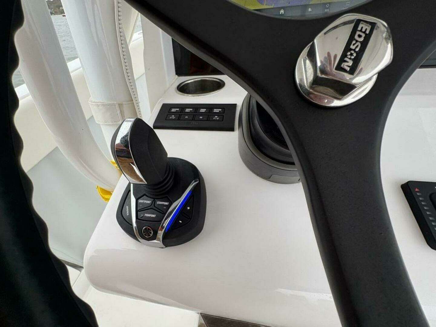 2023 Jupiter 30 - Image 21