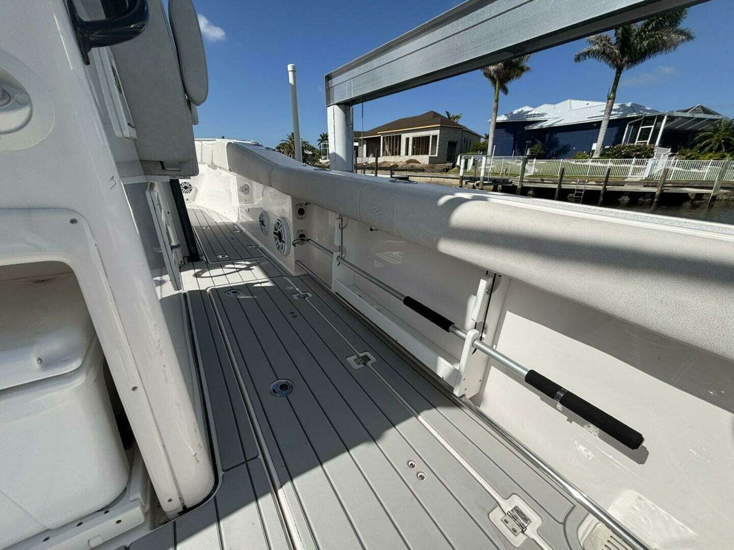 2023 Sea Fox 328 Commander - Image 6