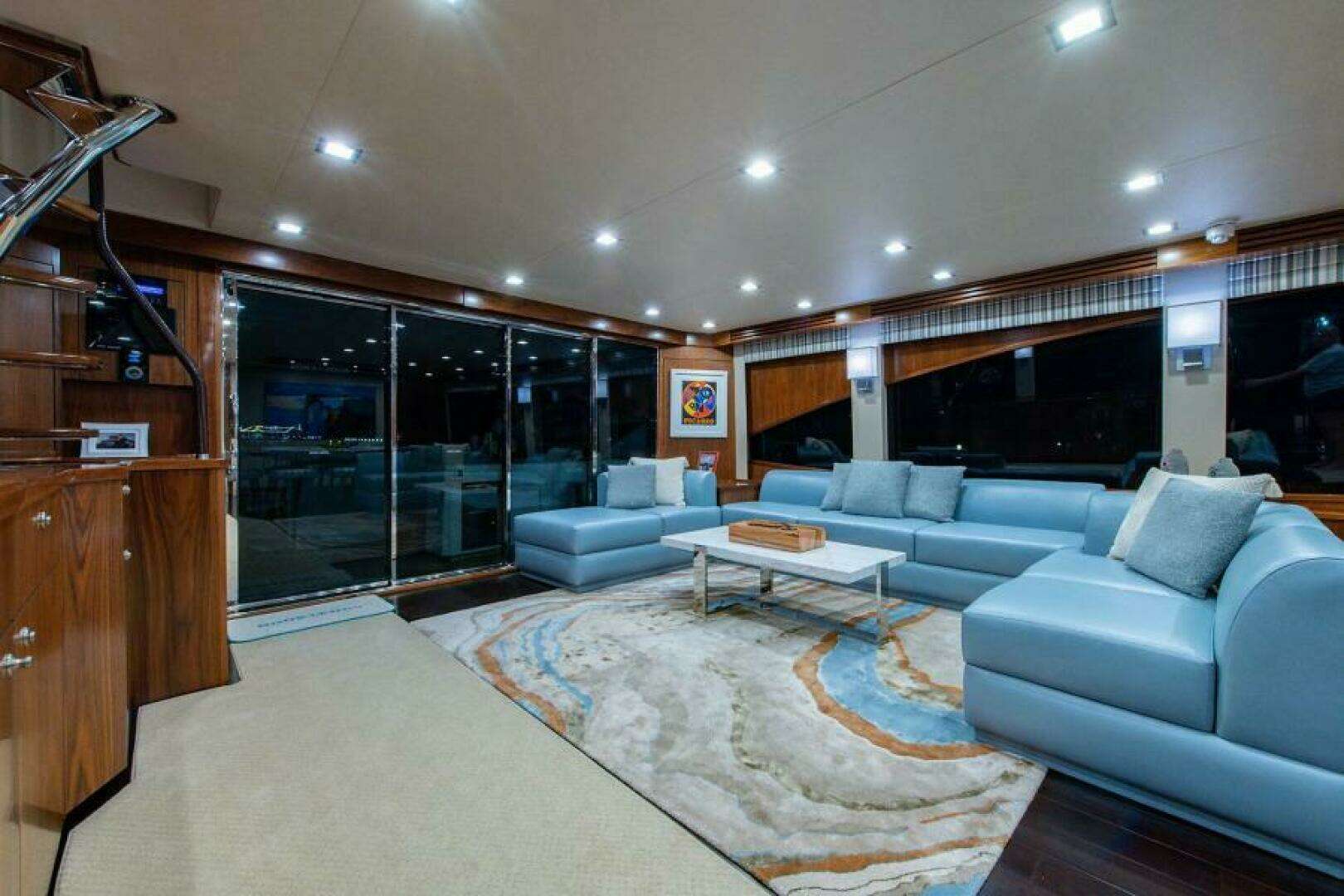 2018 Viking Enclosed Flybridge - Image 6