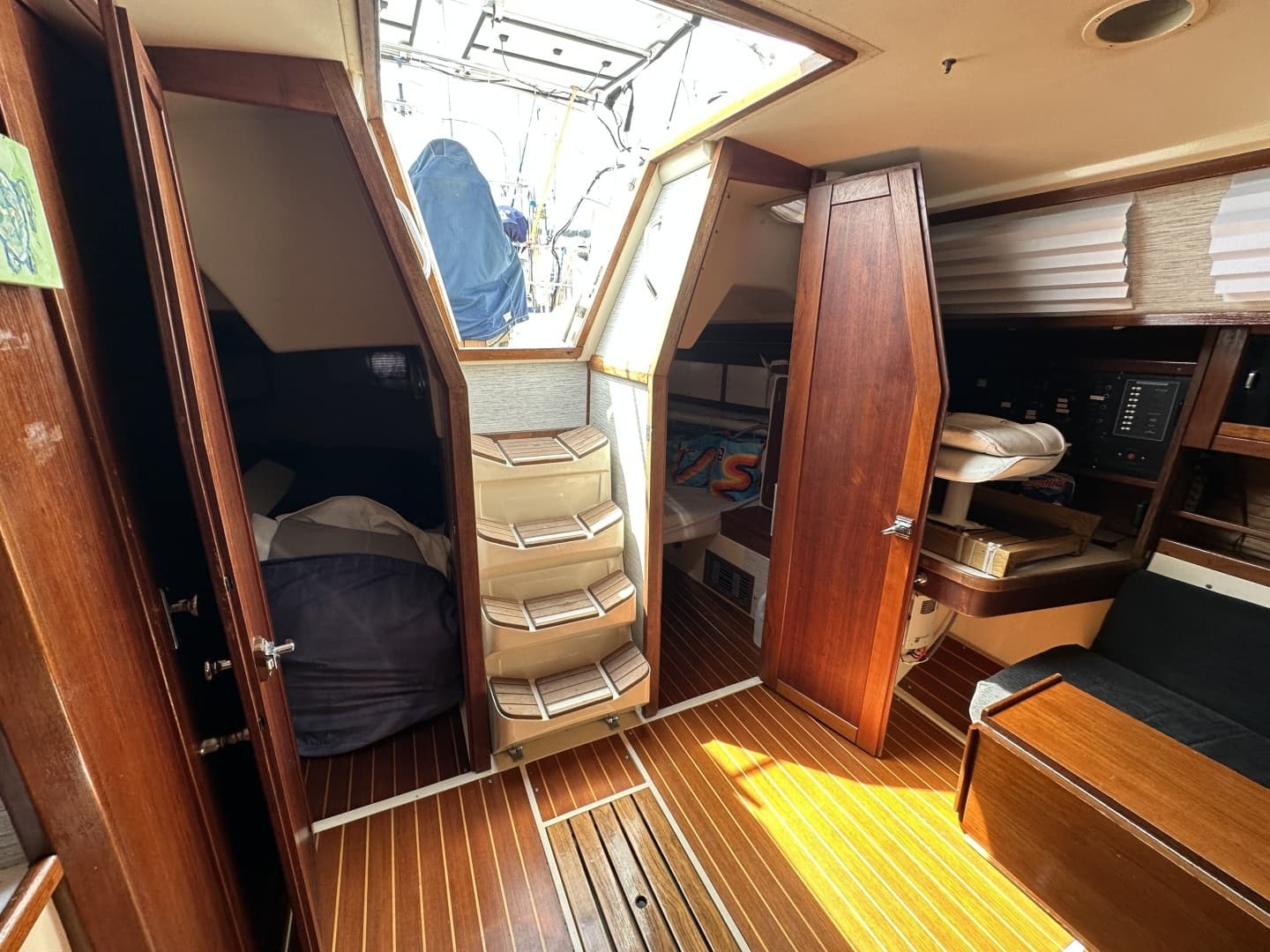 1991 Catalina MKI - Image 26