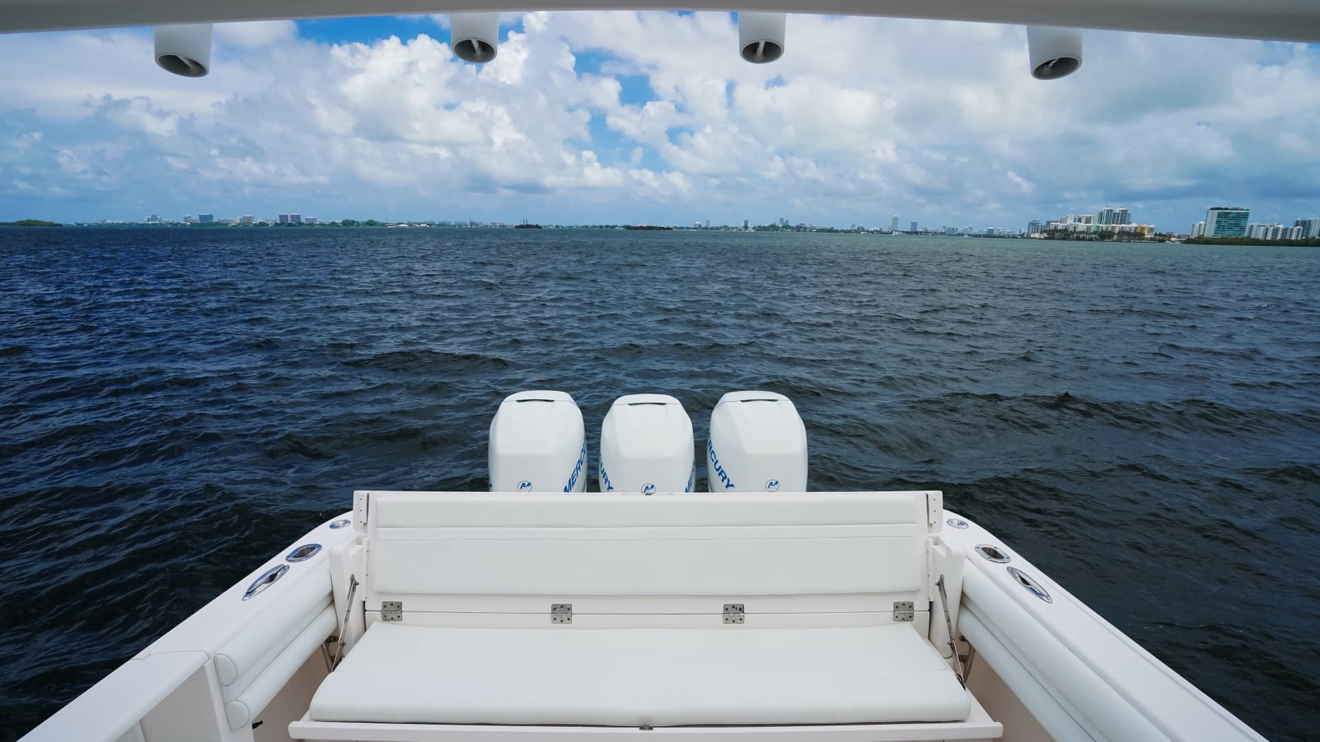 2015 Intrepid — - Image 12