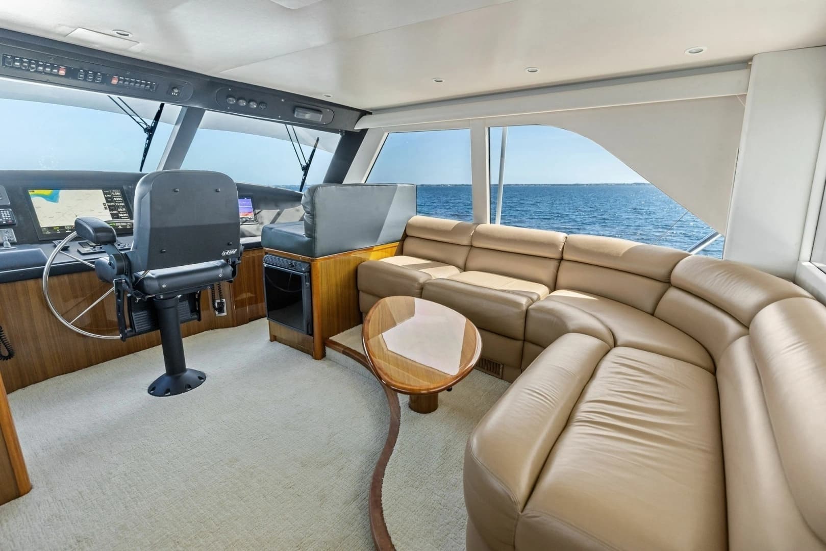 2008 Viking 68 Skybridge - Image 18