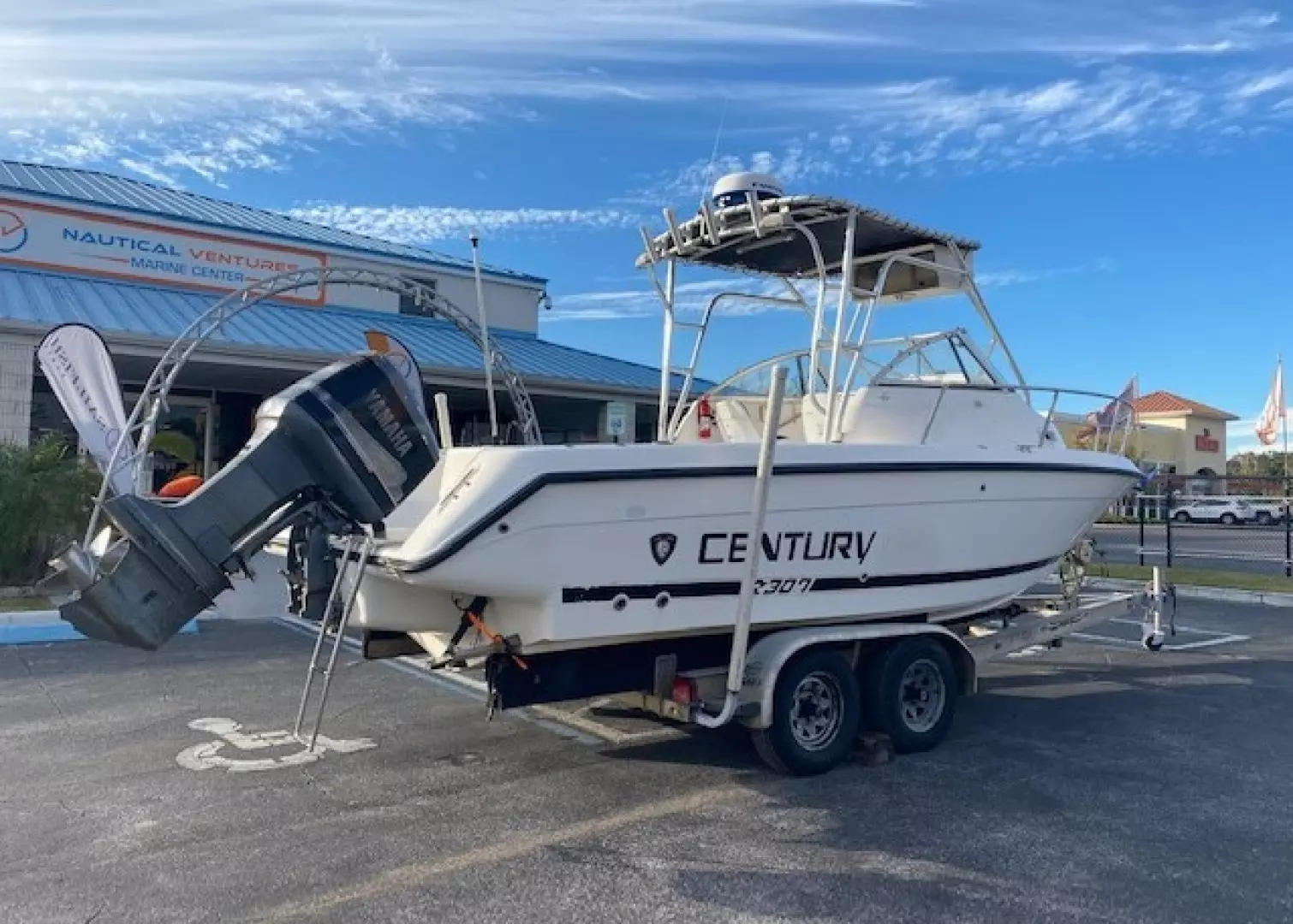 2001 Century 2300 Walkaround - Image 6