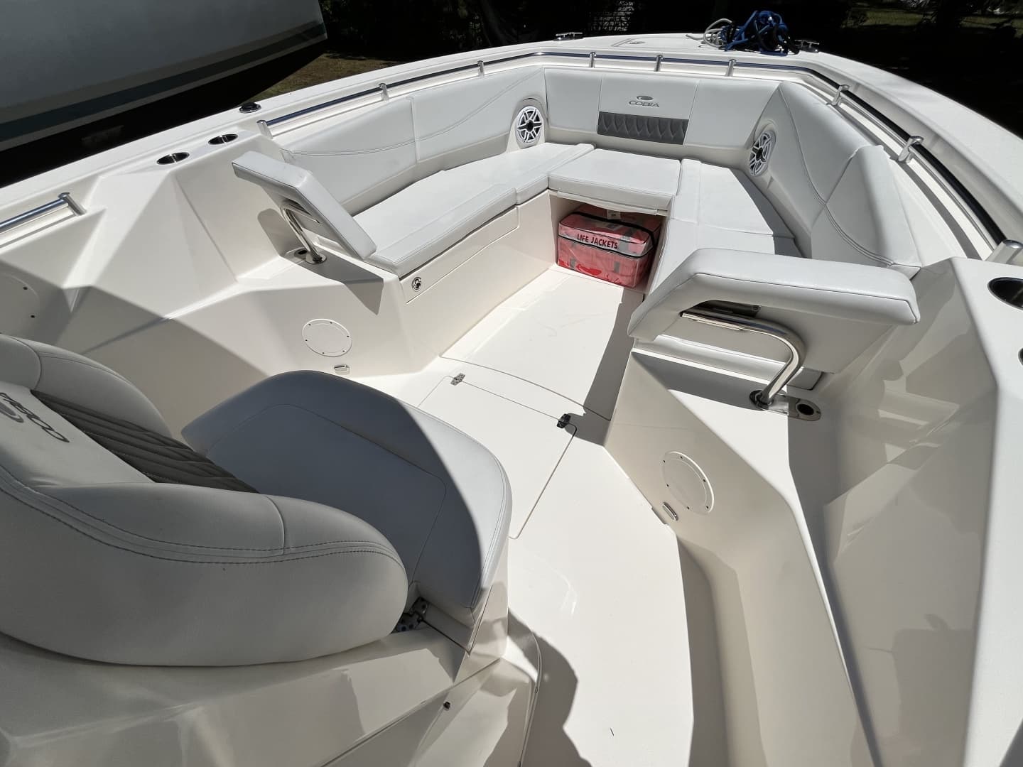 2021 Cobia 320 Center Console - Image 5