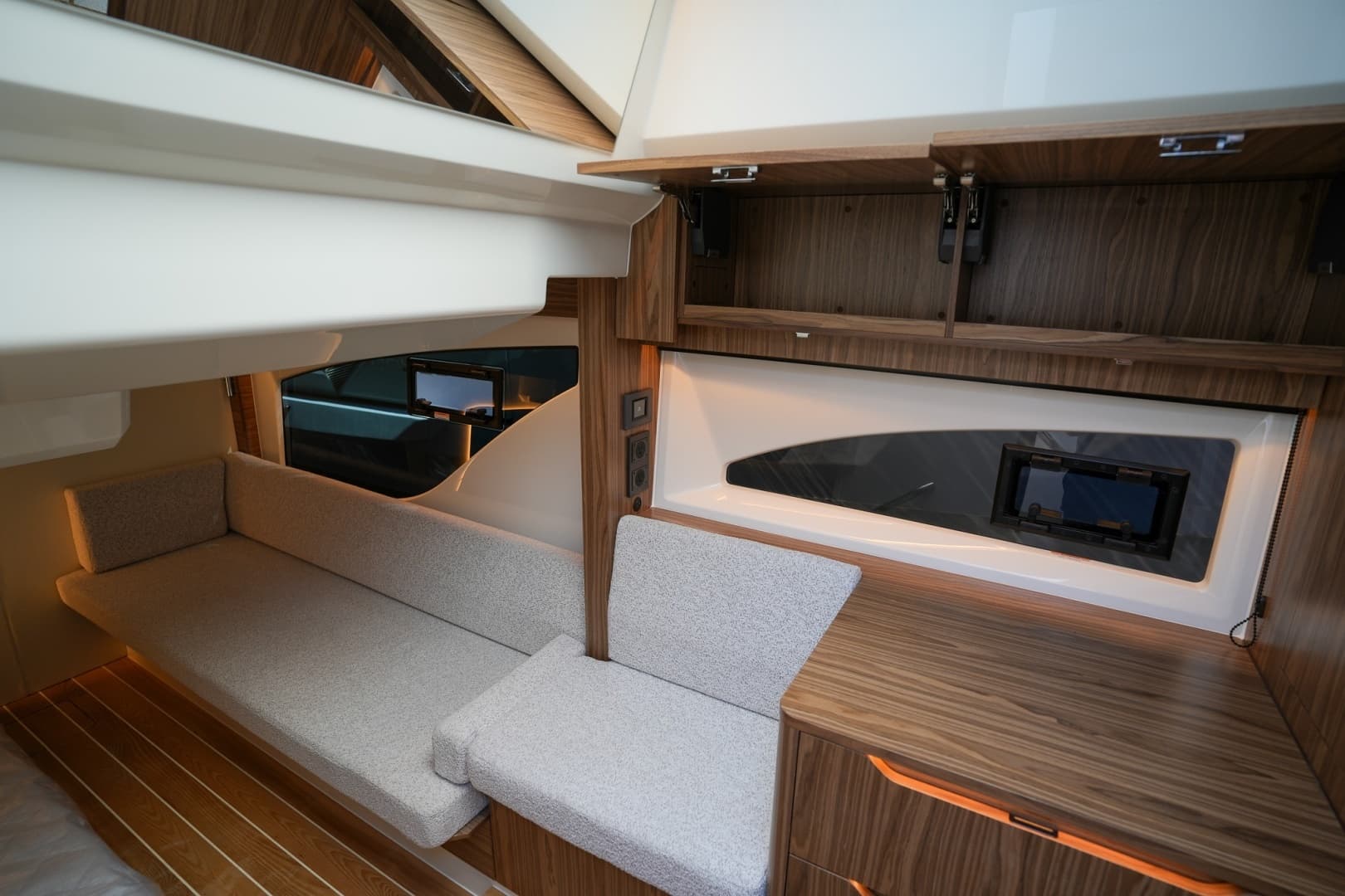 2026 Marex 390 - Image 44