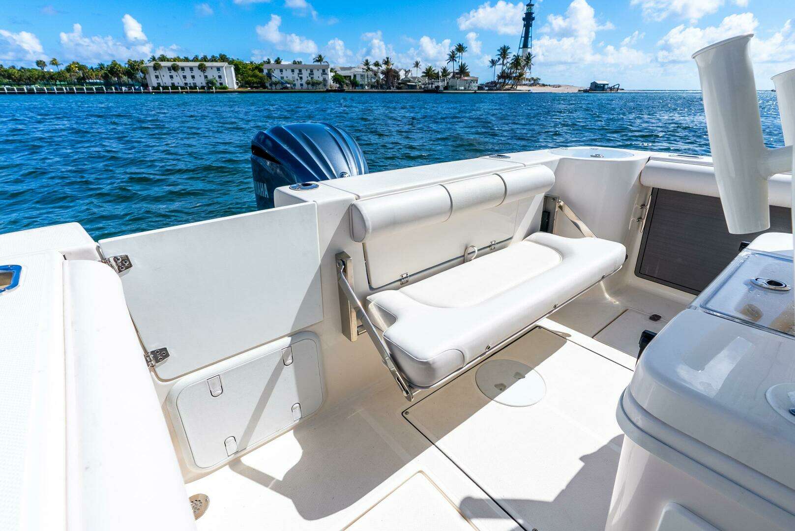 2025 Sea Born SX 239 - Image 9