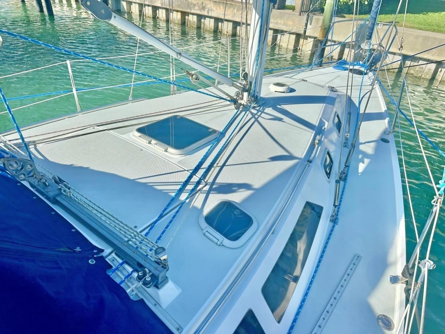 1996 Catalina 320 - Image 6