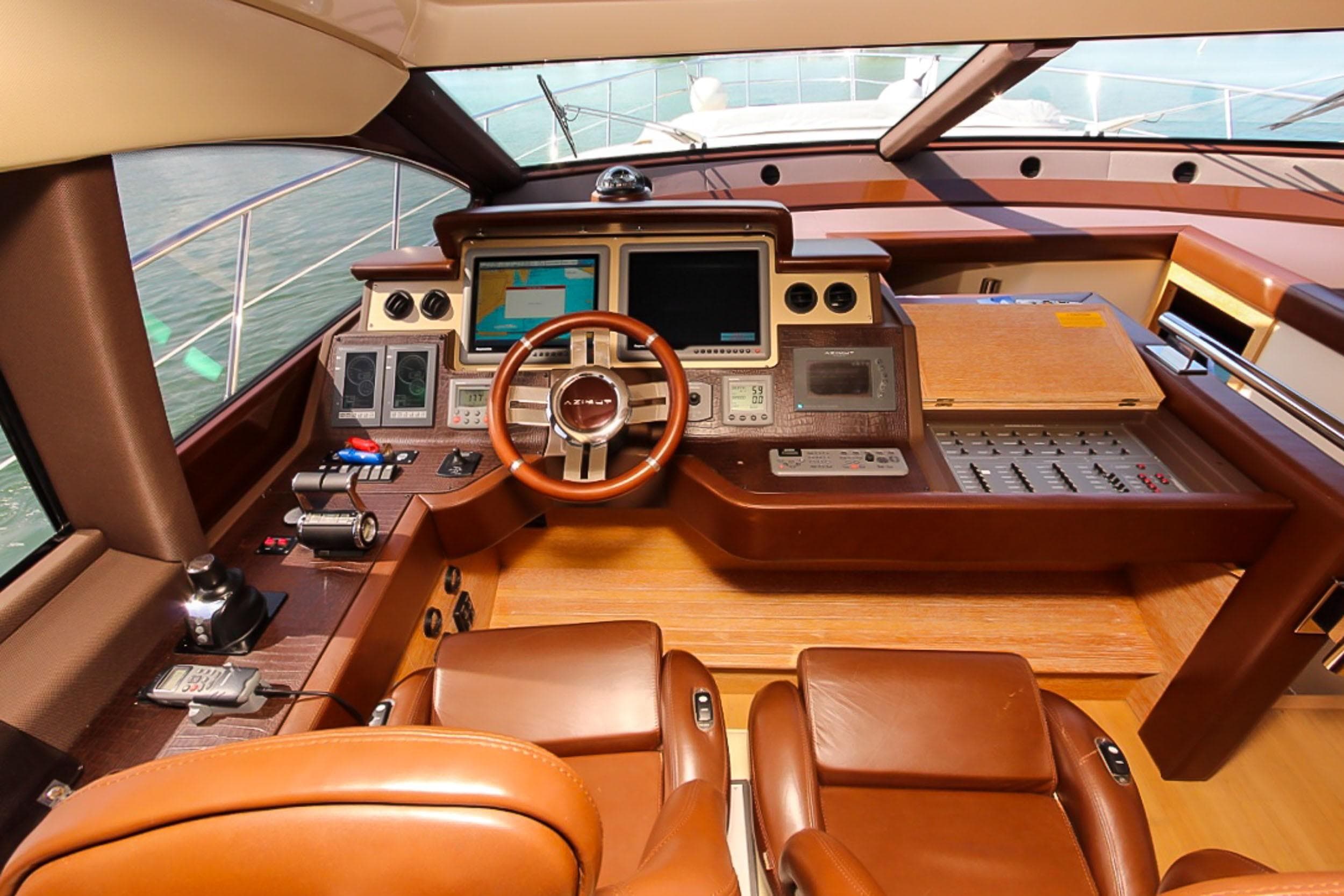 70' Azimut