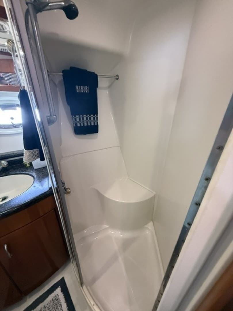 2005 Carver 46 Voyager - Image 69