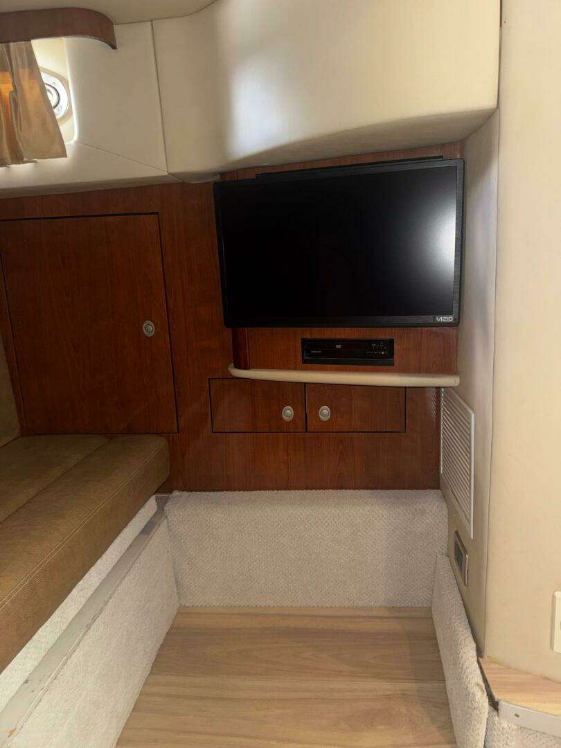 2005 Sea Ray Sundancer - Image 22