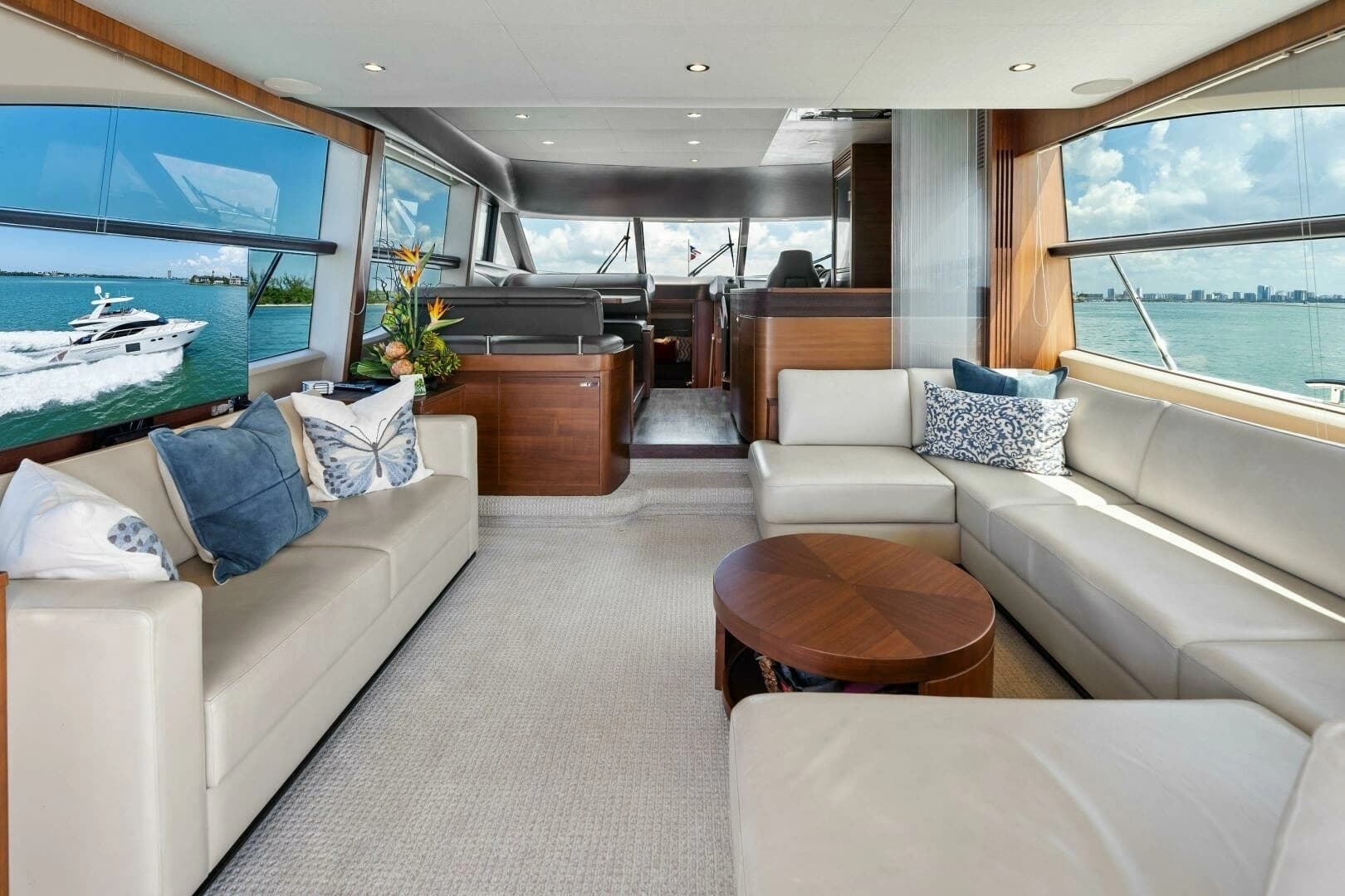 2015 Princess F60 - Image 11