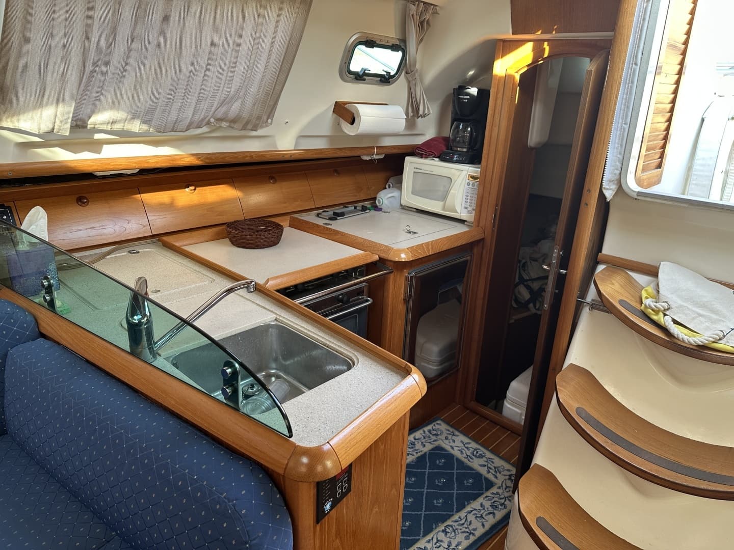 2003 Jeanneau 40 DS - Image 21