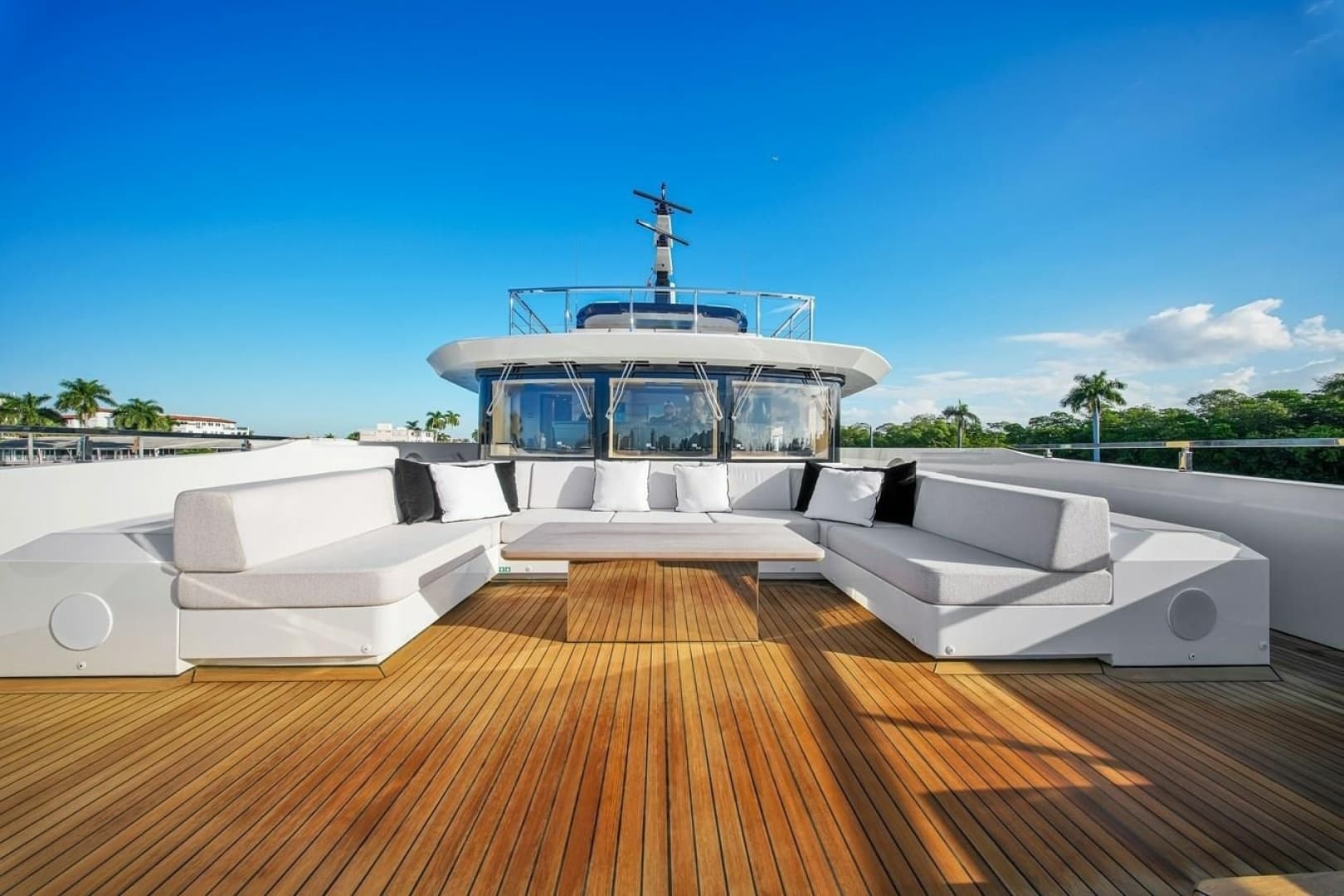 2024 Baglietto DOM 133 Tri-Deck Motoryacht - Image 32