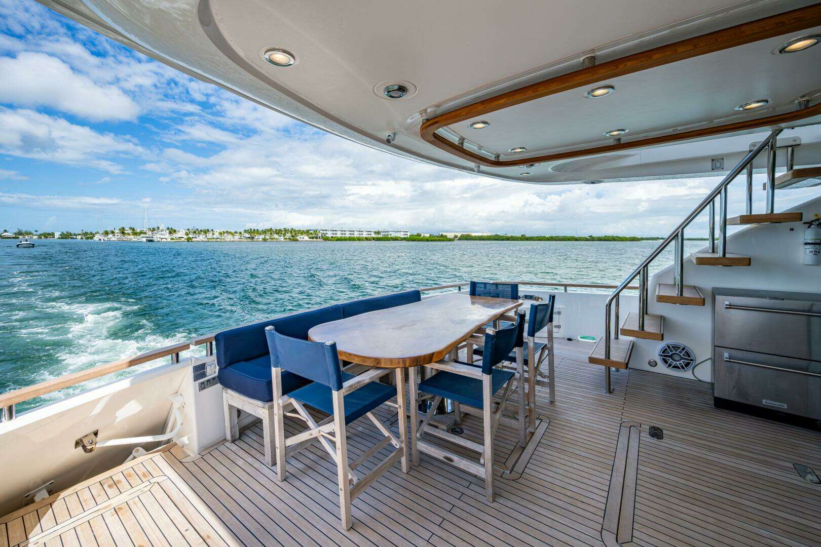 2015 Fairline 78 Squadron - Image 19