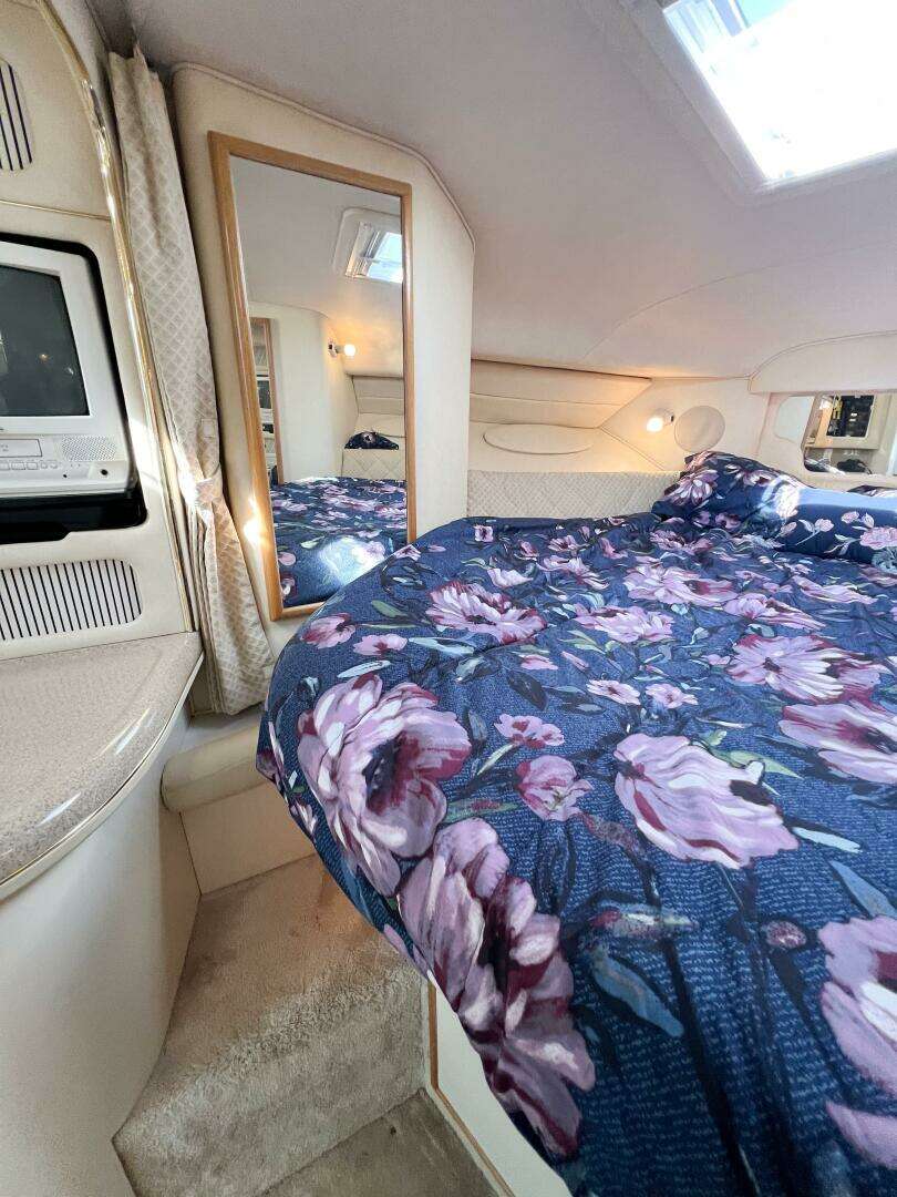 2000 Sea Ray 340 Sundancer - Image 16
