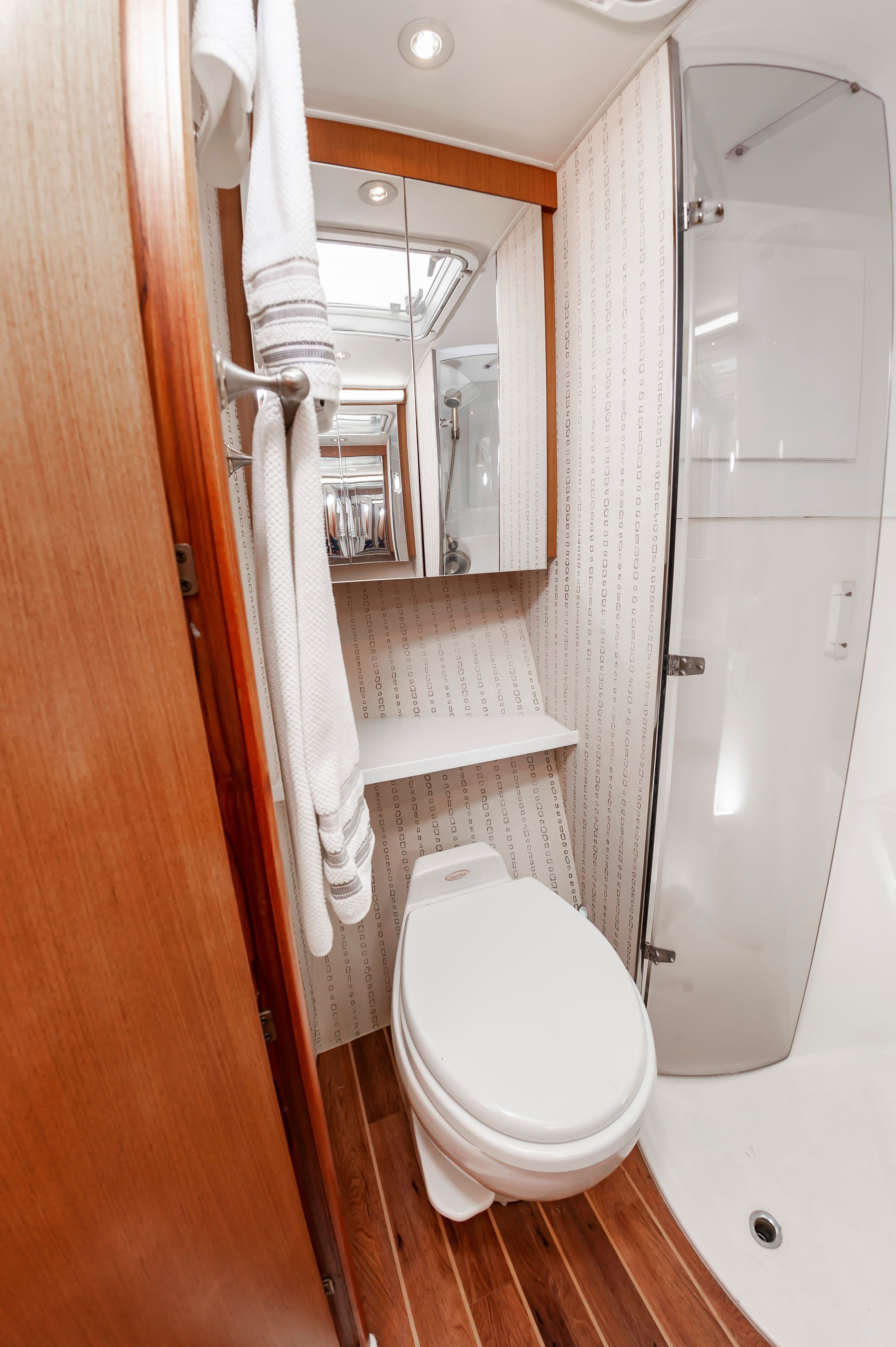 2003 Ocean 57 Convertible - 61