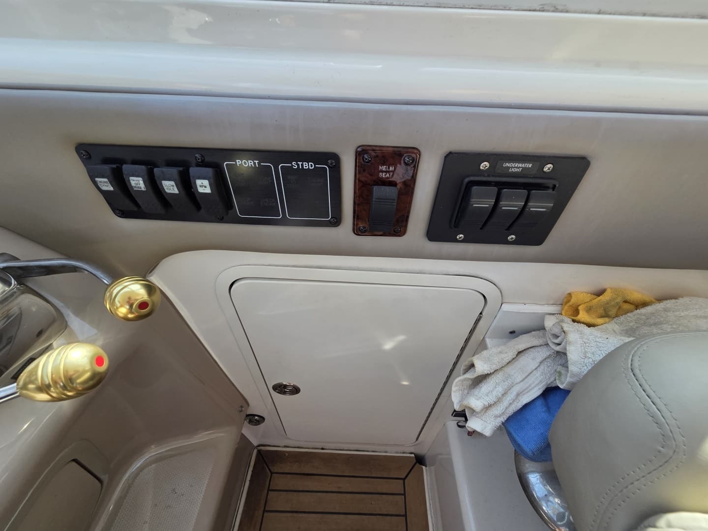 2002 Sea Ray 480 Motor Yacht - Image 50
