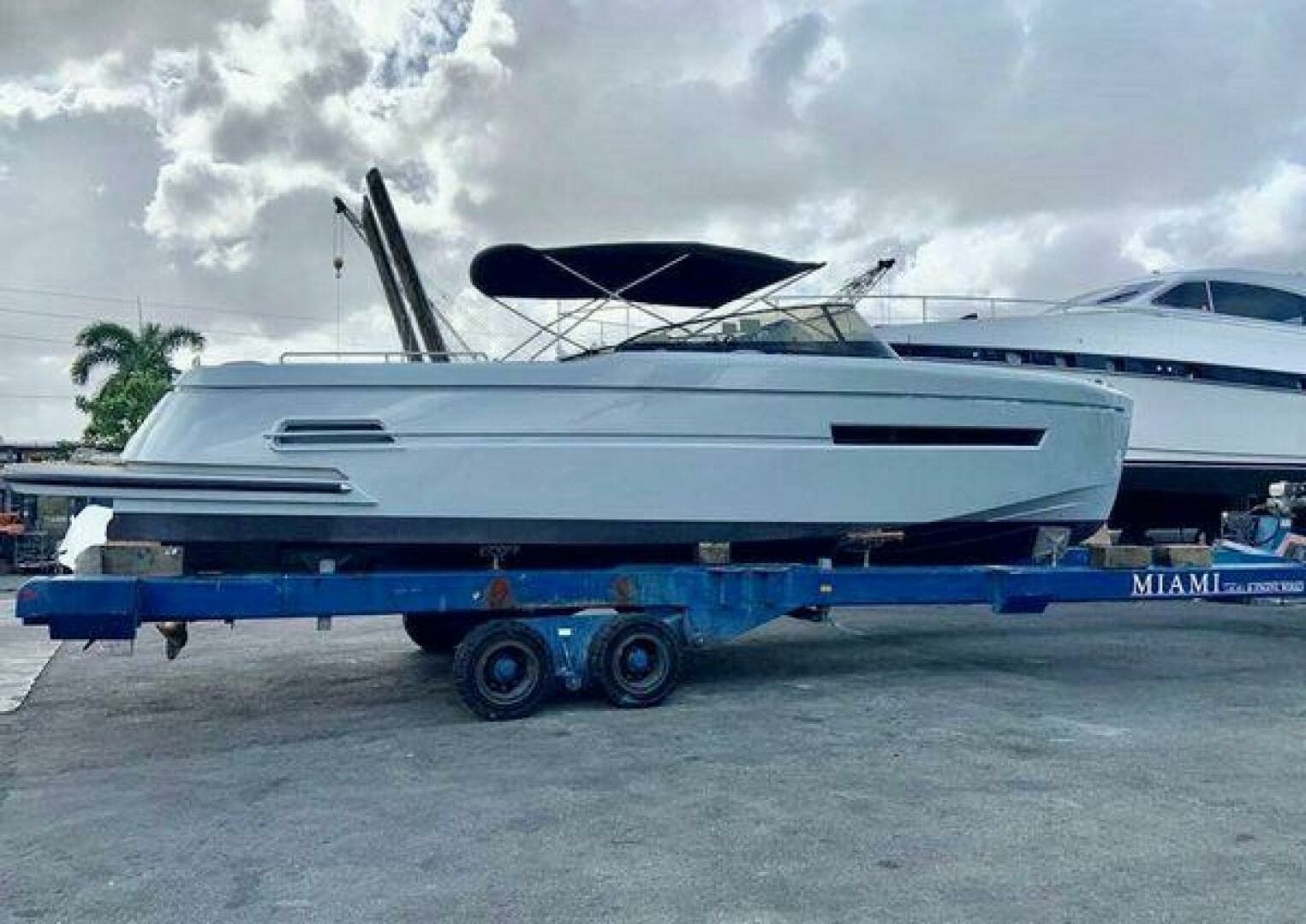 2018 Canard eMotion HYBRID - Image 29