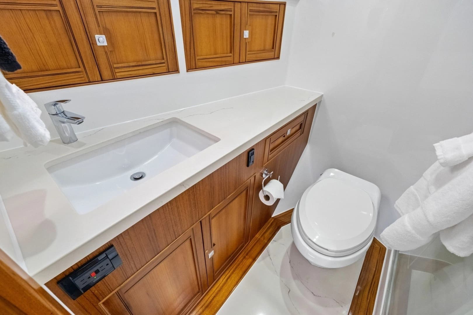 2024 Marlow 90V - Image 44