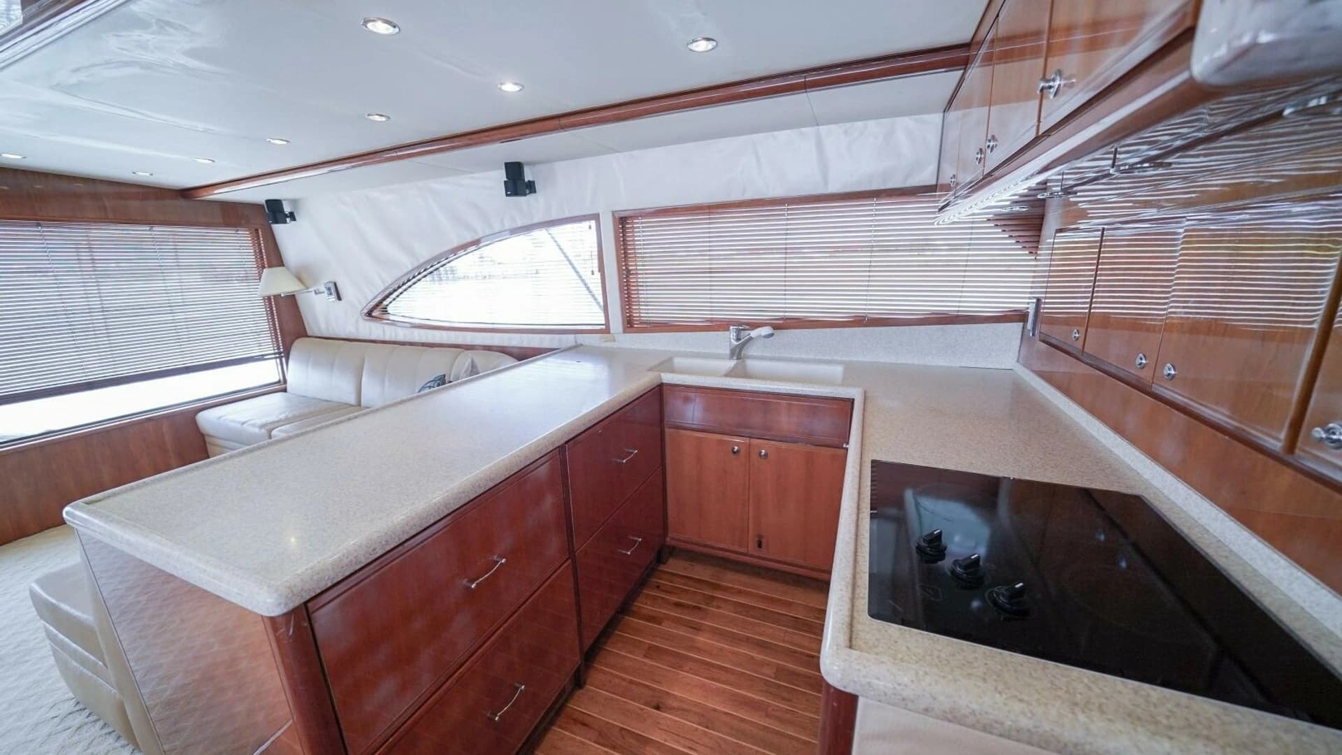 2007 Bertram 51 Convertible - Image 9
