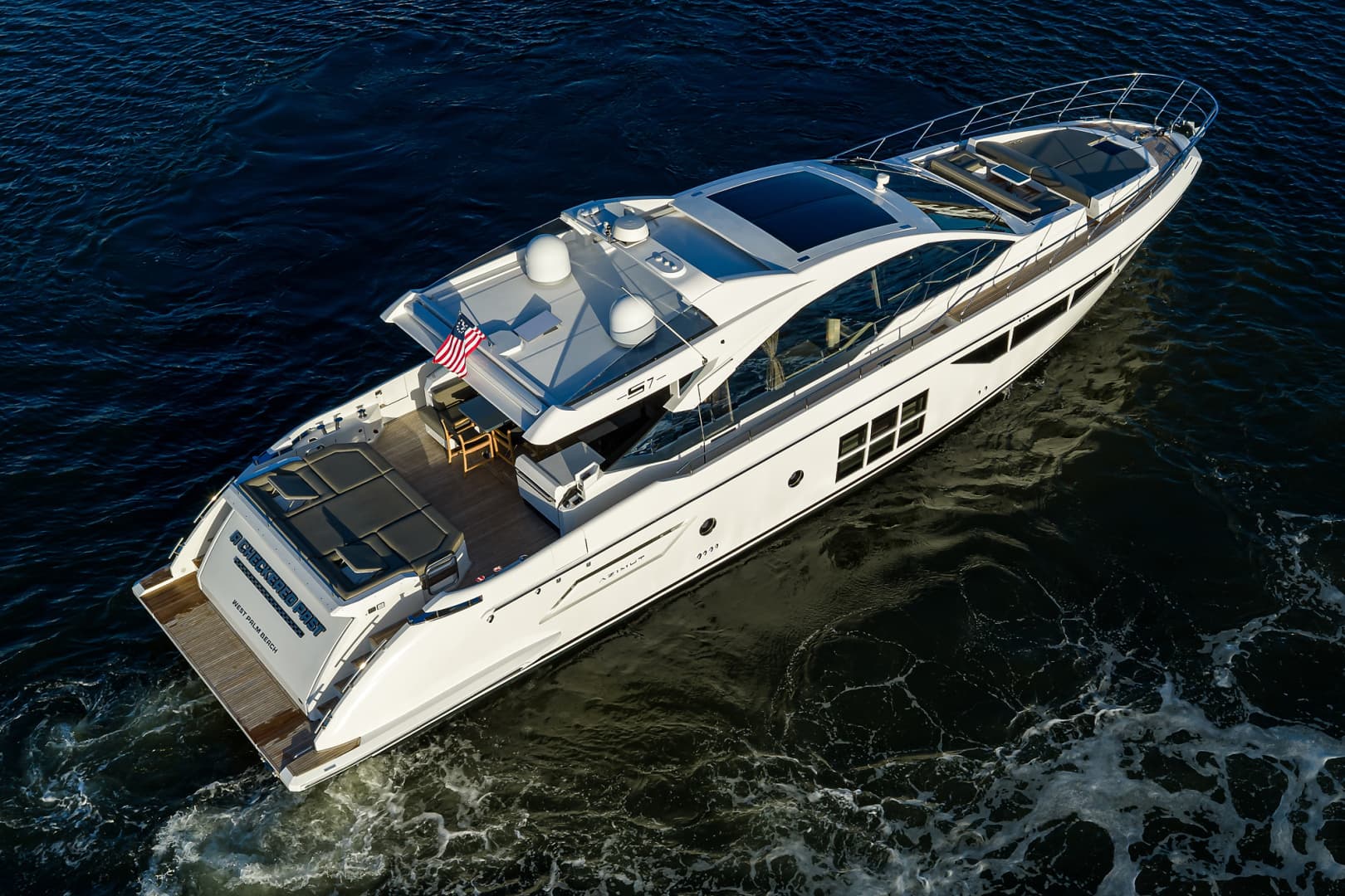 2019 Azimut S7 - Image 21