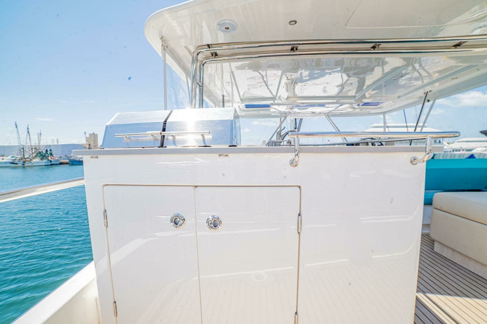 2018 Leopard 58 - Image 55