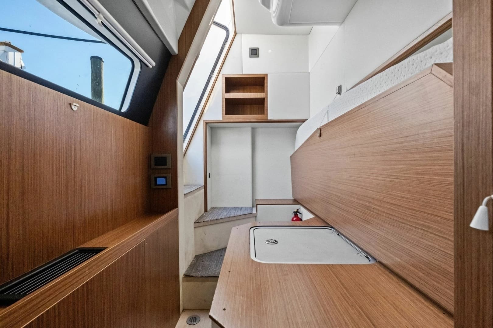2019 Absolute 52 Navetta - Image 64