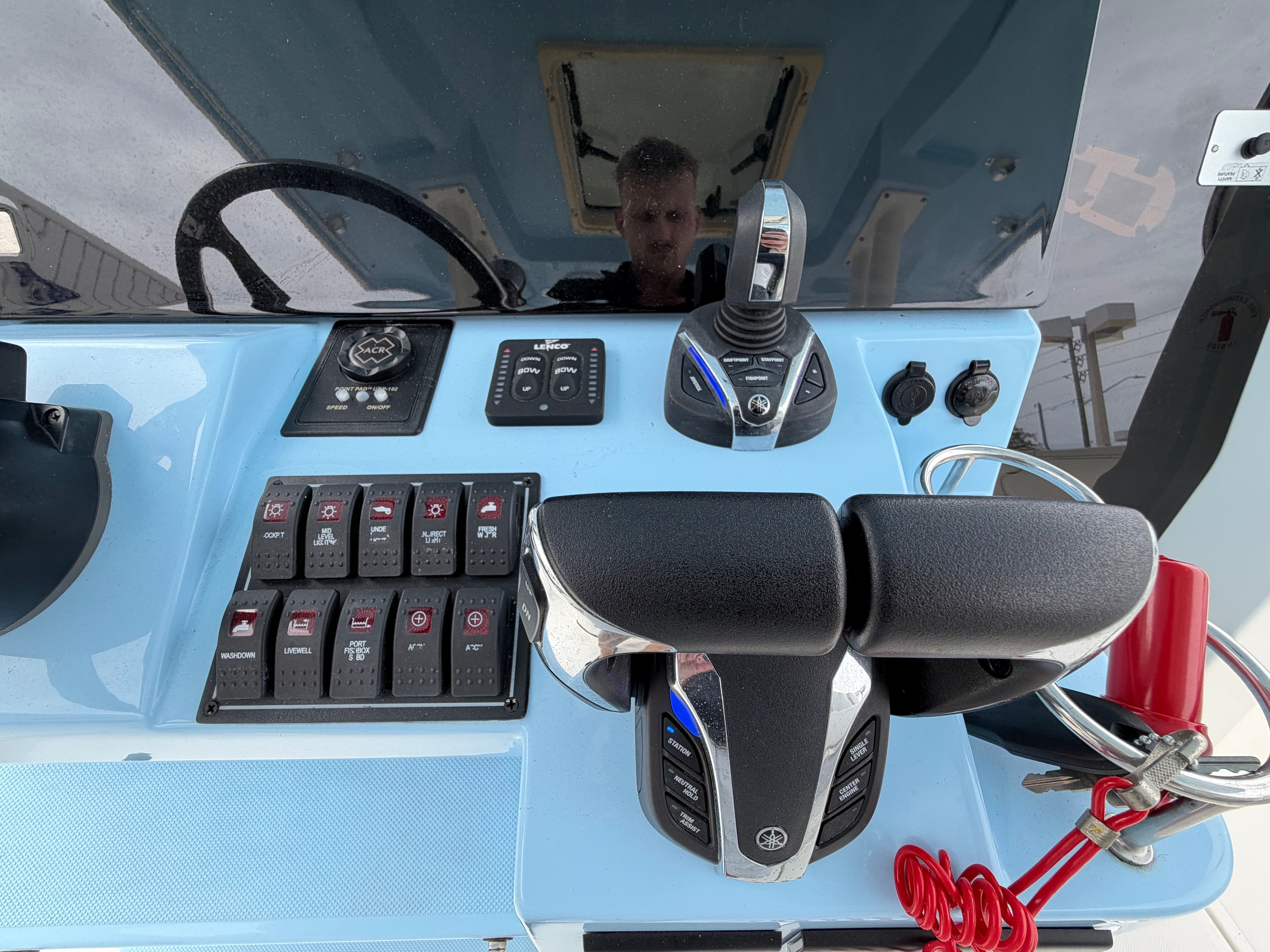 2023 PURSUIT 328 S - Image 16