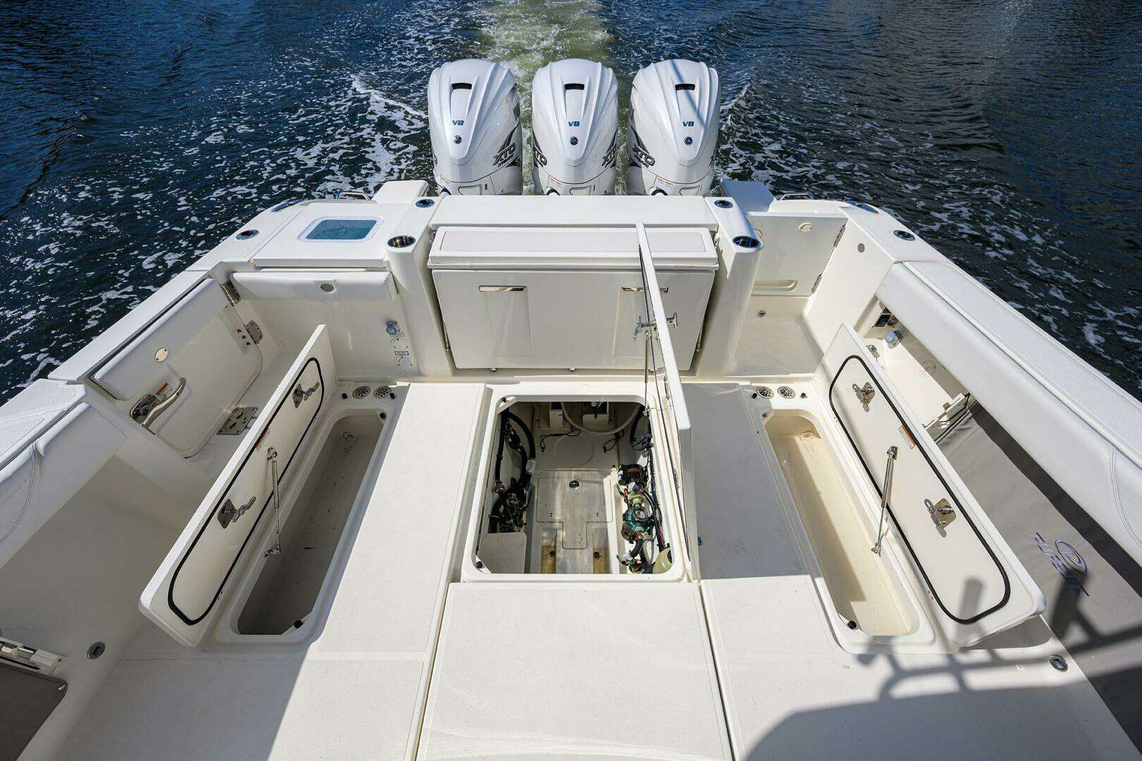 2021 Pursuit S 378 Sport - Image 25