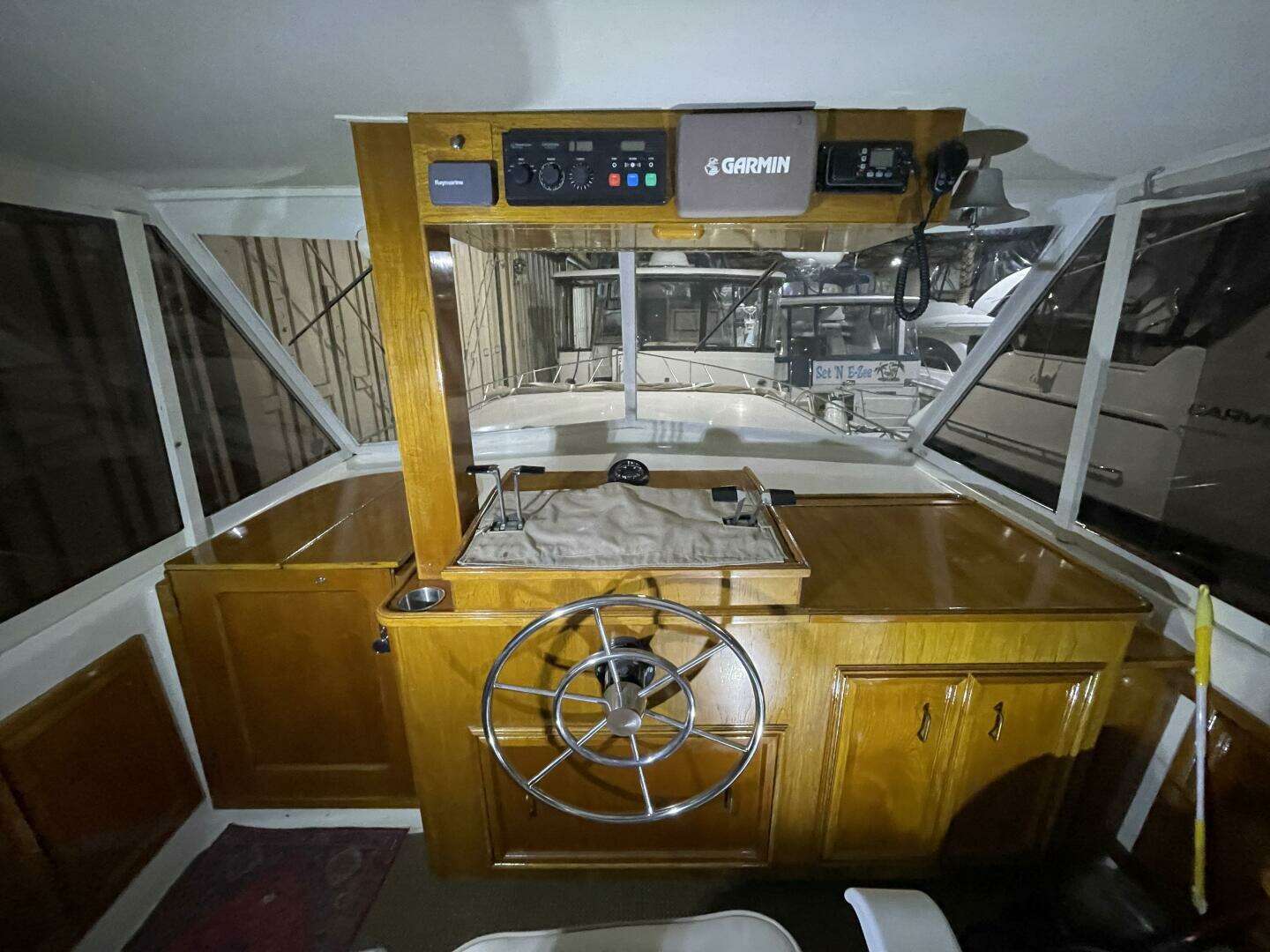 1986 Egg Harbor 40 Motor Yacht - Image 23