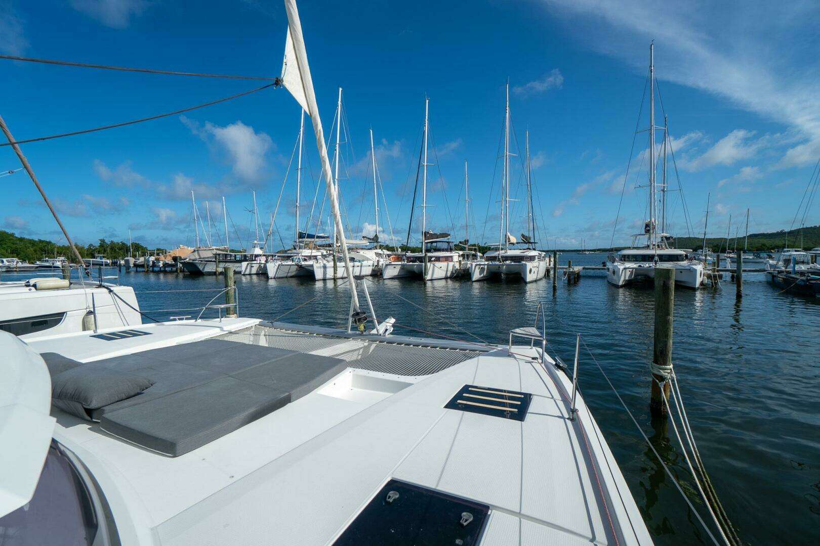 2020 Fountaine Pajot — - Image 12