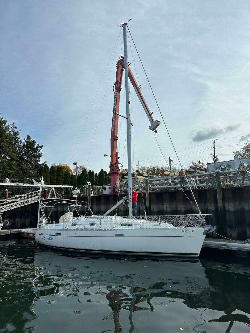 2000 Beneteau 331 - Image 5