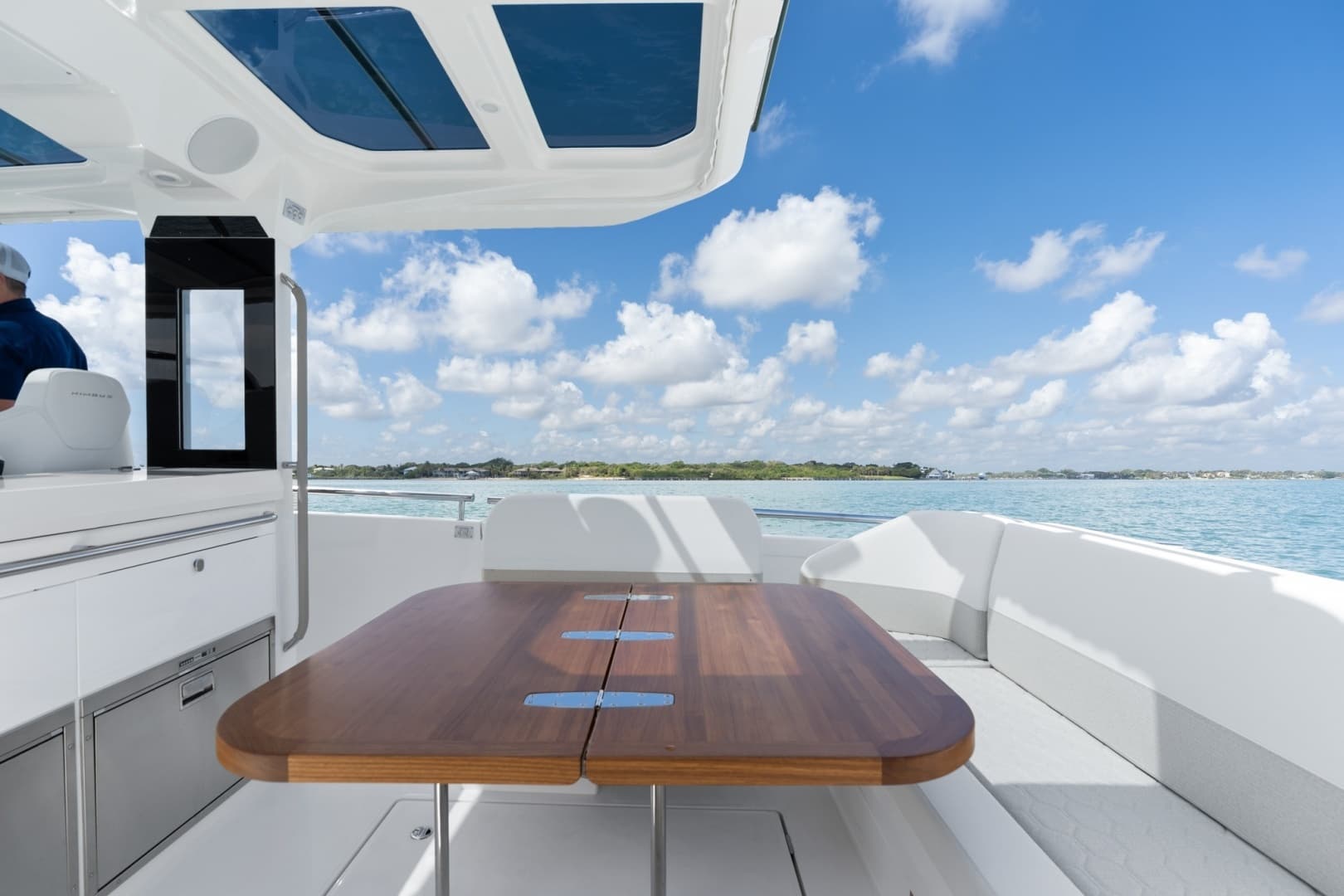 2026 Nimbus Sport Tender 42 - Image 30
