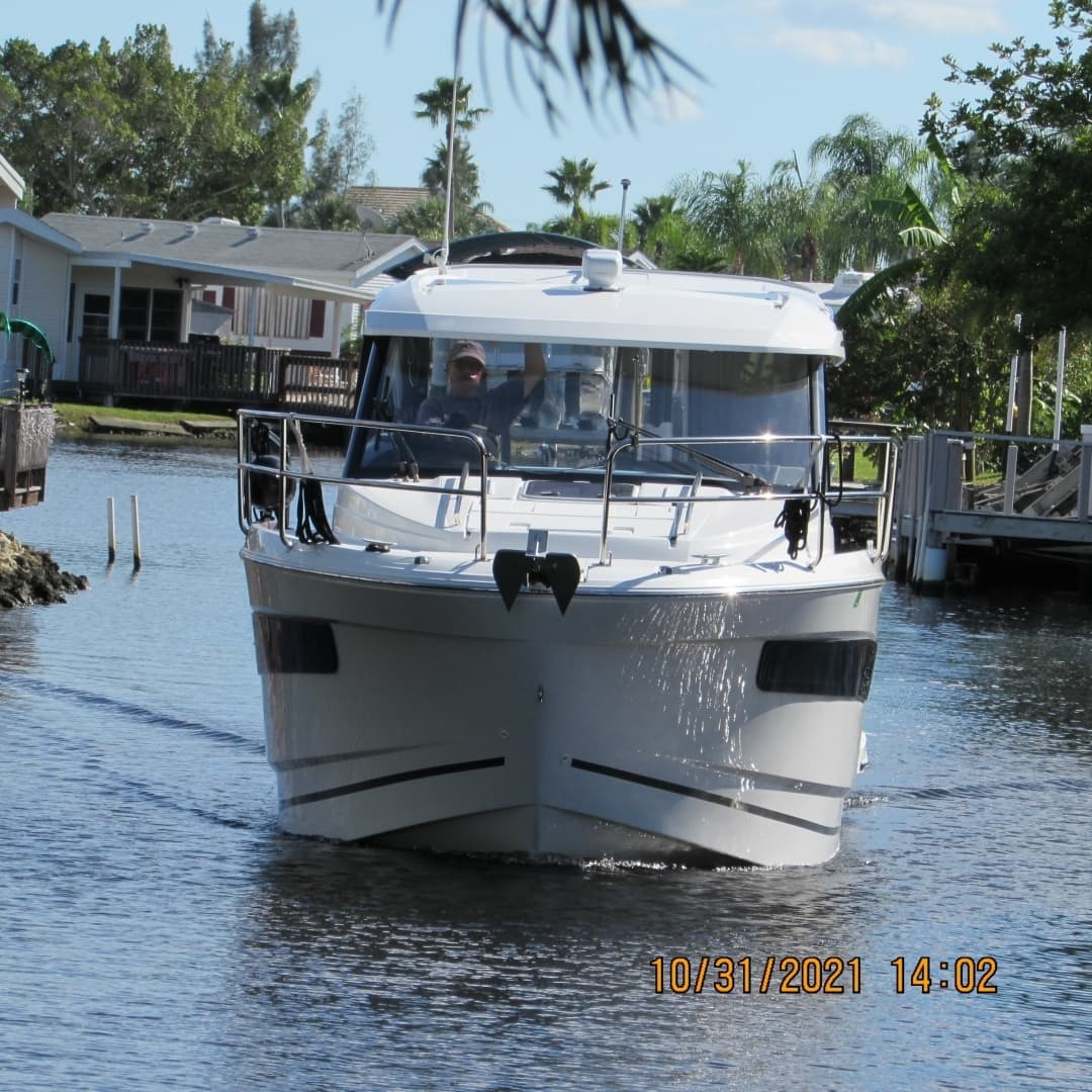 2021 Jeanneau 895 - Image 9