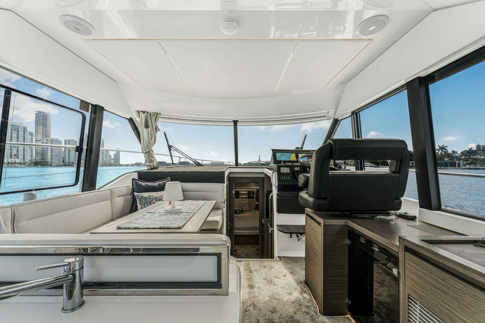 2025 Jeanneau NC1295 Fly - Image 25
