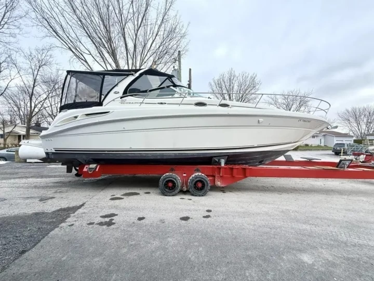 2004 Sea Ray 360 SUNDANCER - Image 2