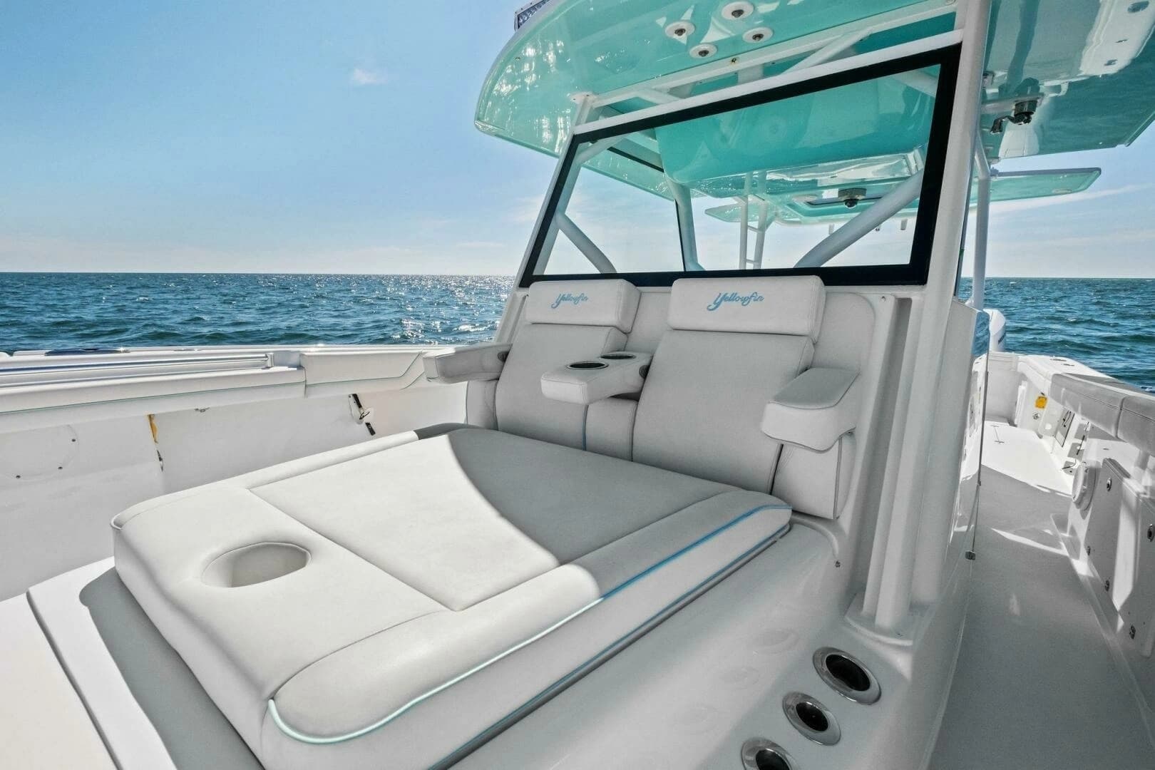 2017 Yellowfin 42 Offshore - Image 11