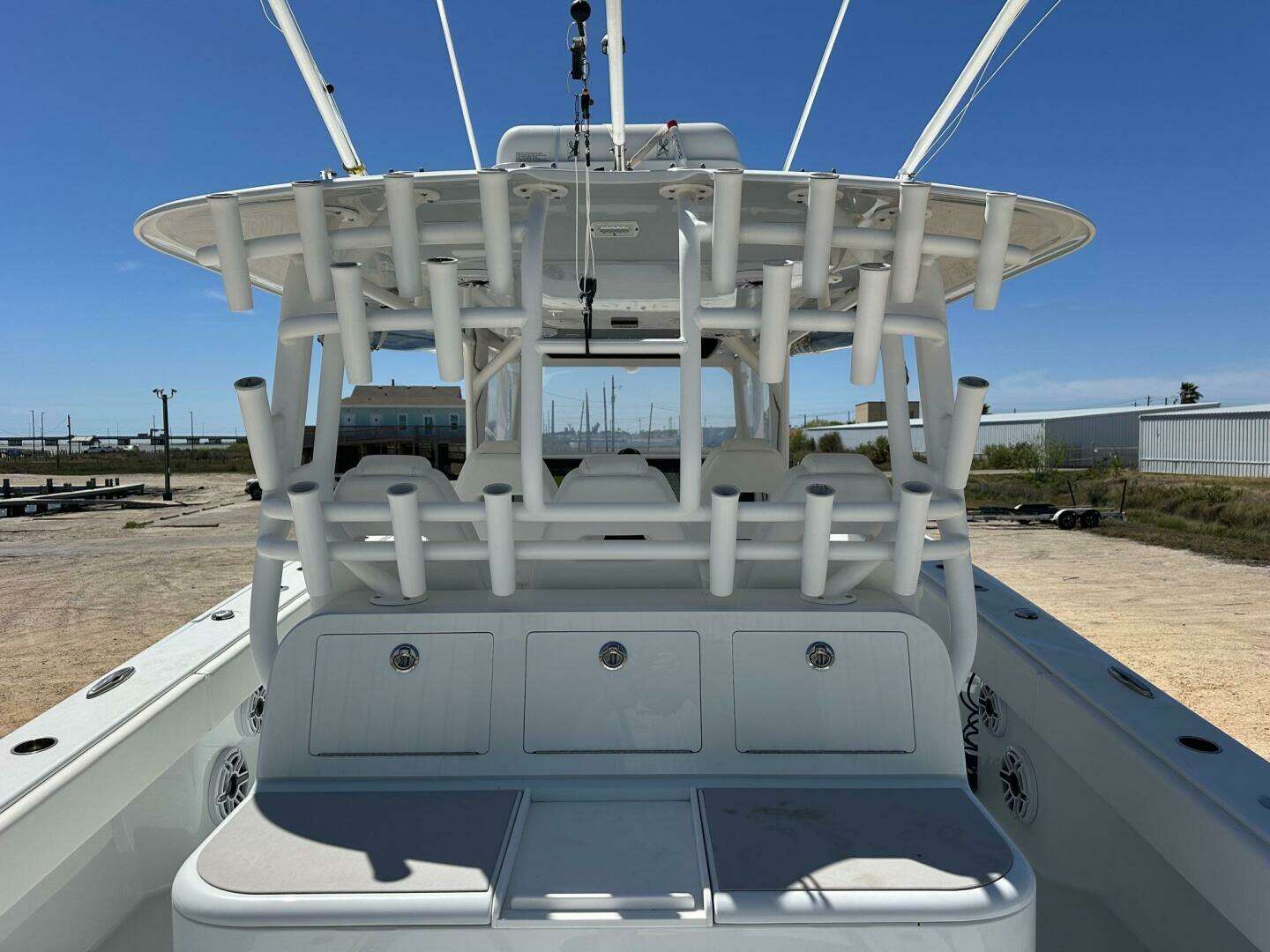 2022 Freeman 42LR - Image 13