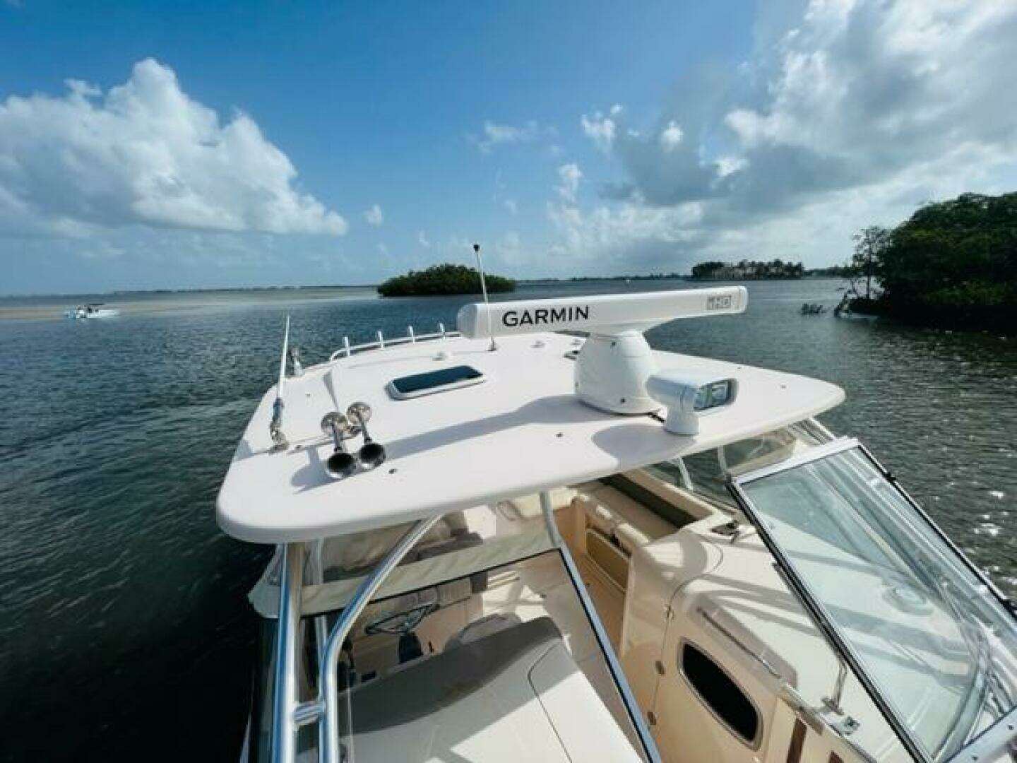 2014 Grady-White Freedom 335 - Image 19