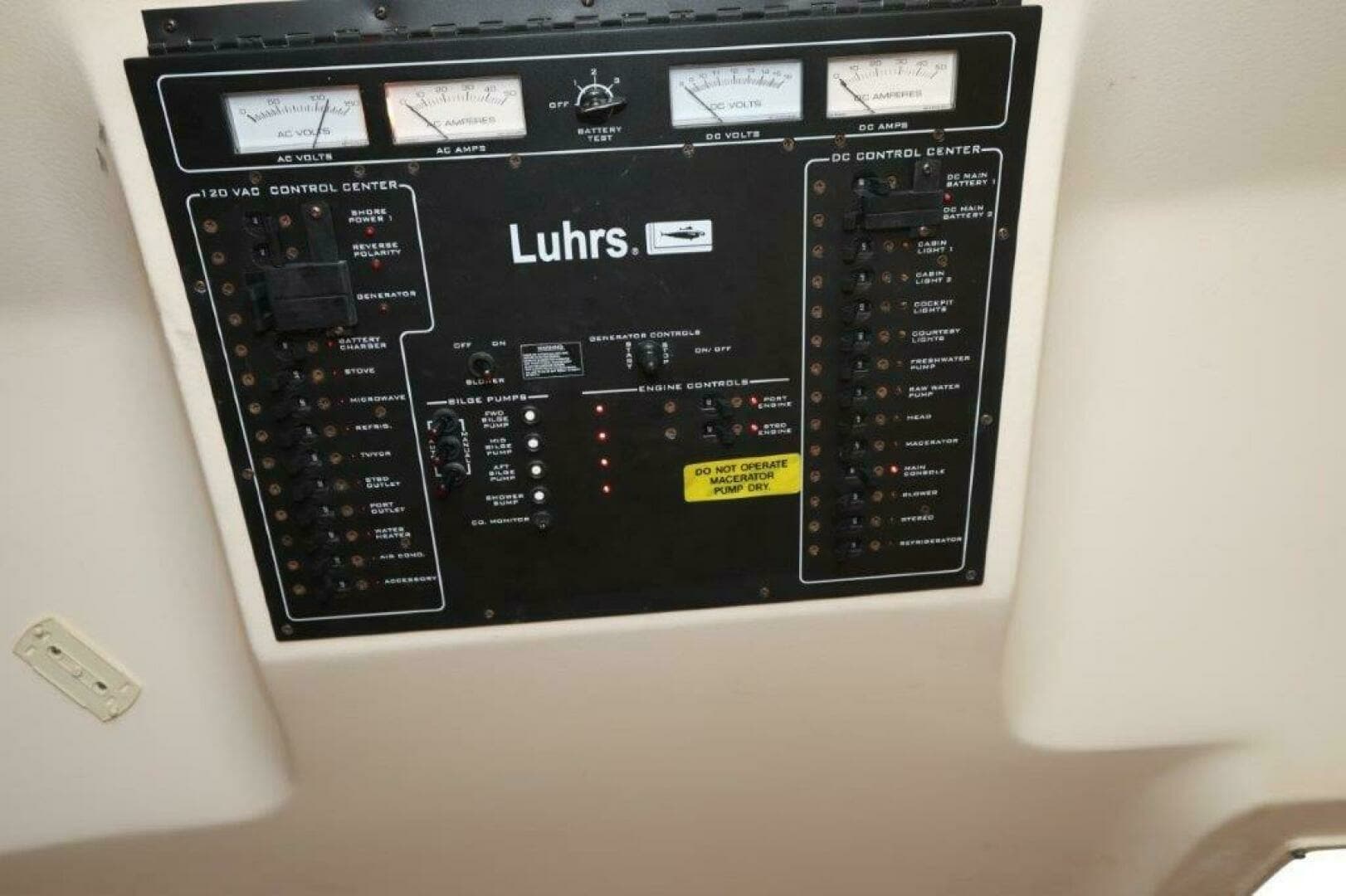 2007 Luhrs 32 Open - Image 25